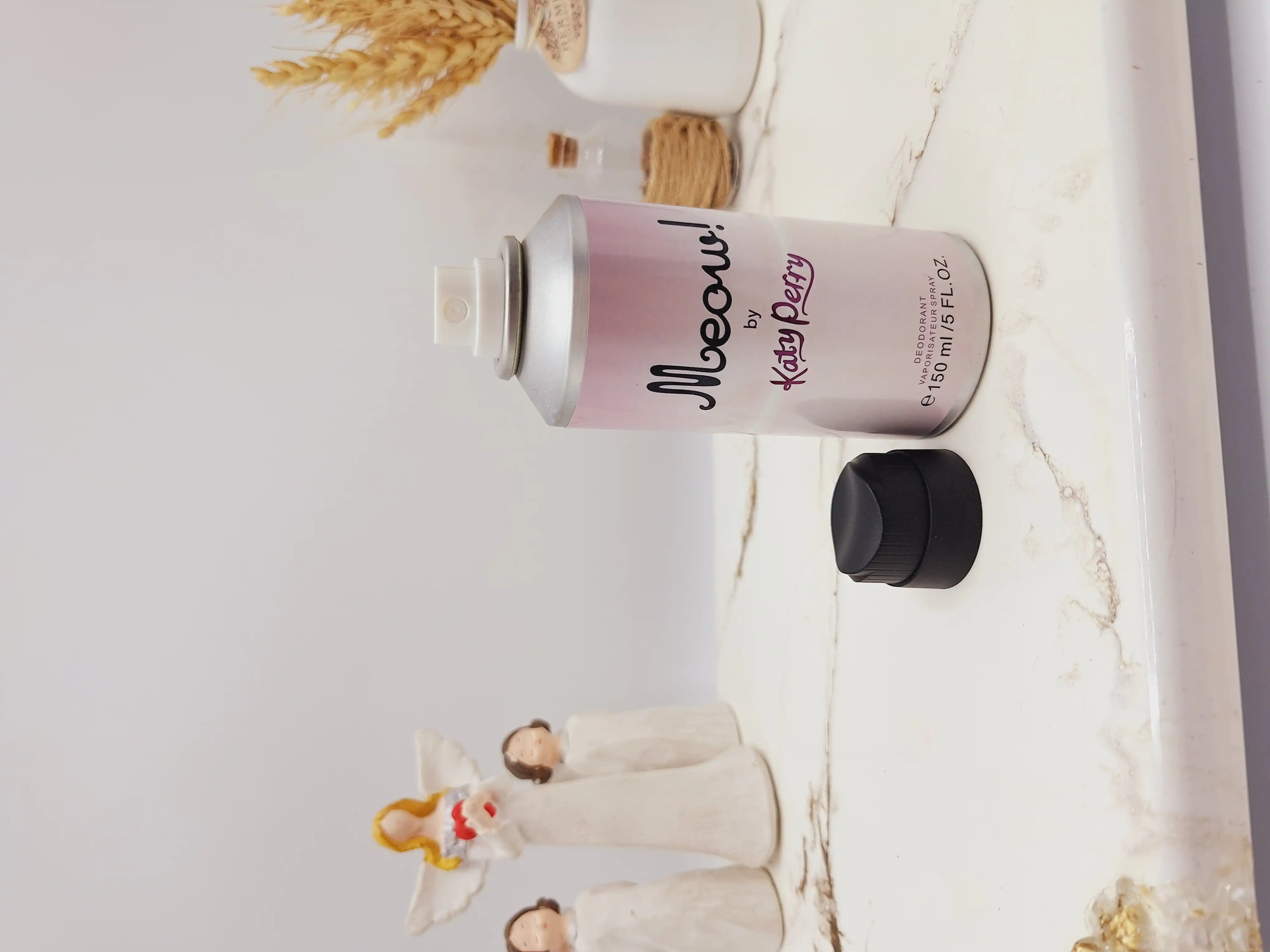 بادی اسپلش خوشبوو و ماندگار مدل Meow! by Katy Perry (جلد صورتی)