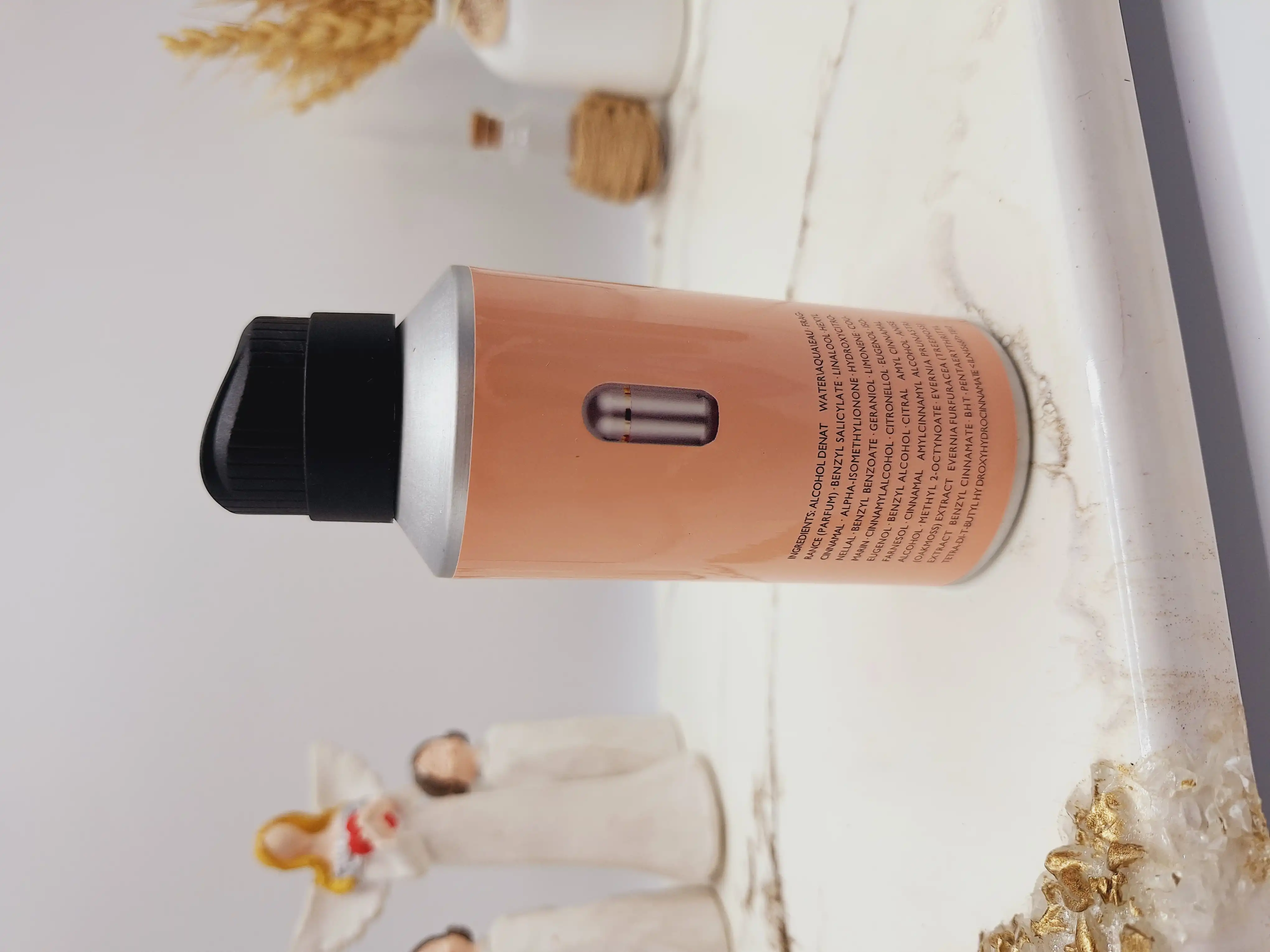 بادی اسپلش خوشبوو و ماندگار مدل 12 VIP Roze (جلد کرم)