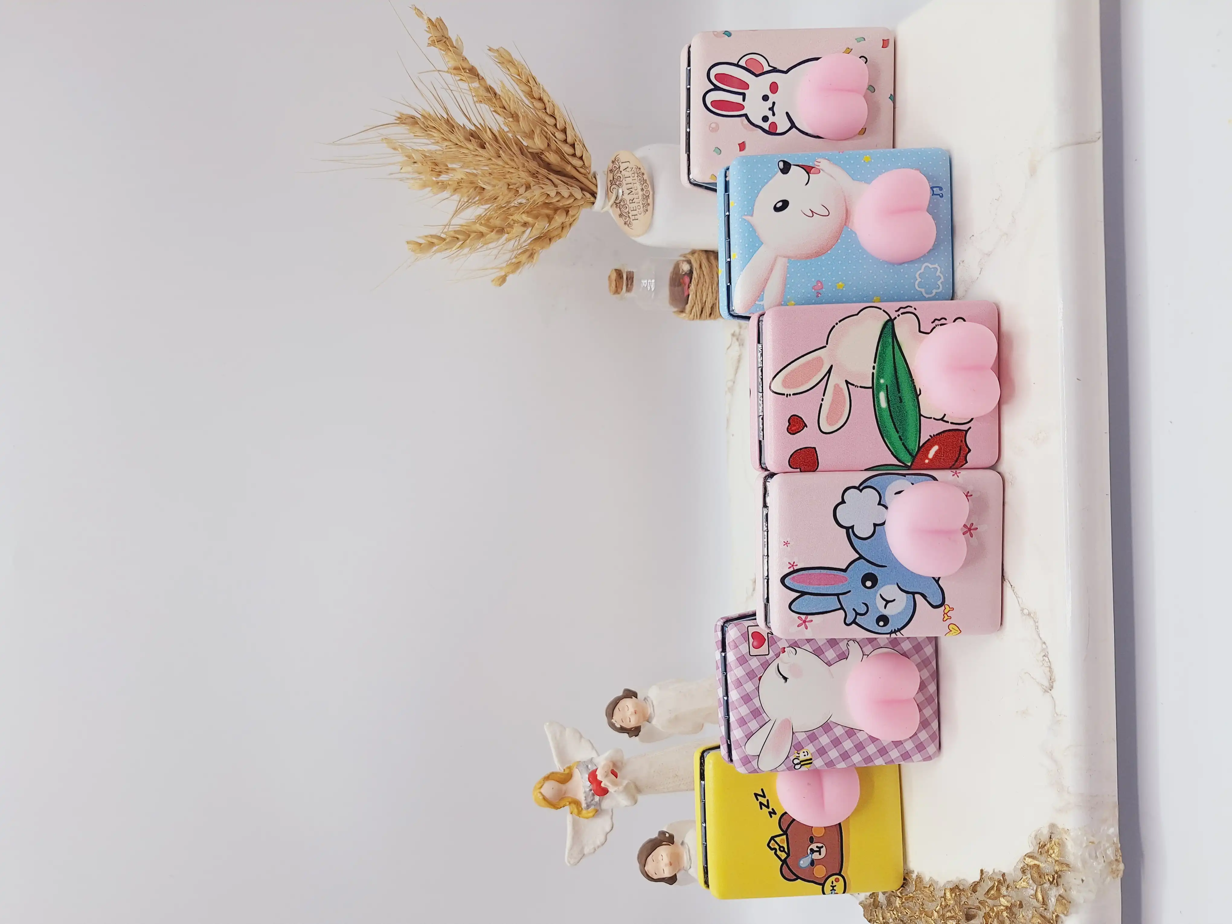 آینه نرمالو طرح حیوانات ارسال رندم