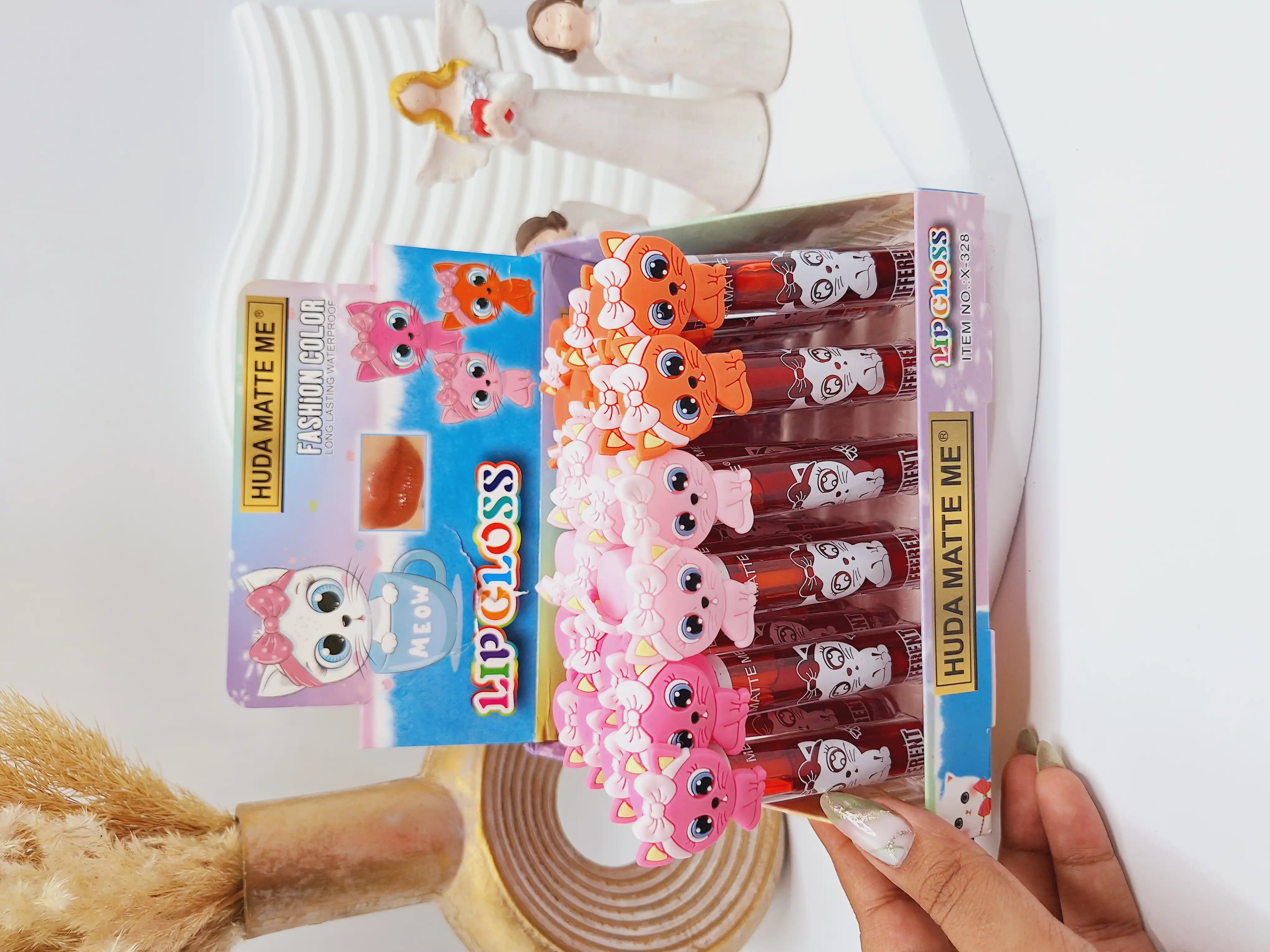 تینت لب پیشی ناز برند هدا مات می کد 328