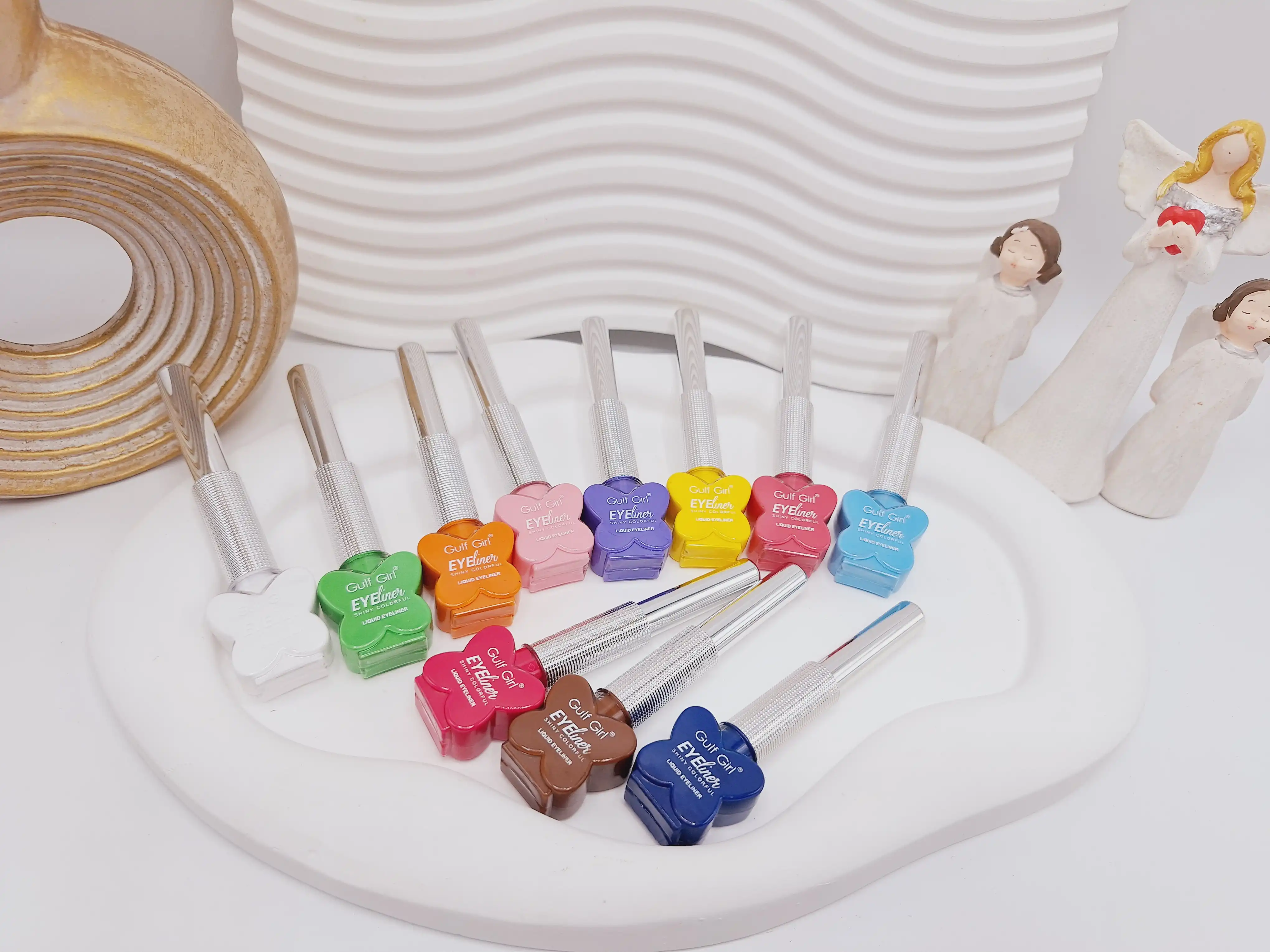 خط چشم رنگی پوکه قلبی برند Gulf Girl کد NO.