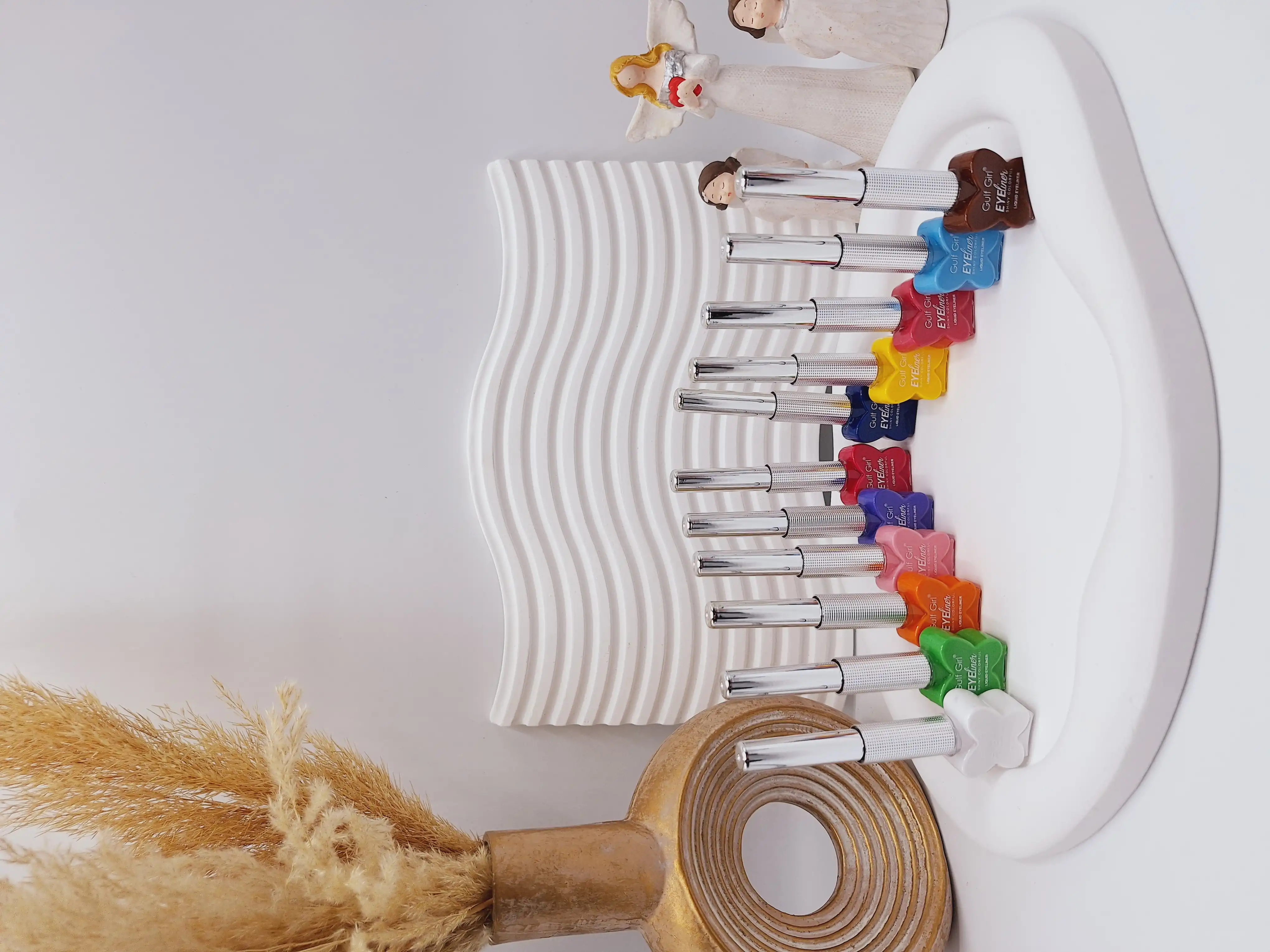 خط چشم رنگی پوکه قلبی برند Gulf Girl کد NO.