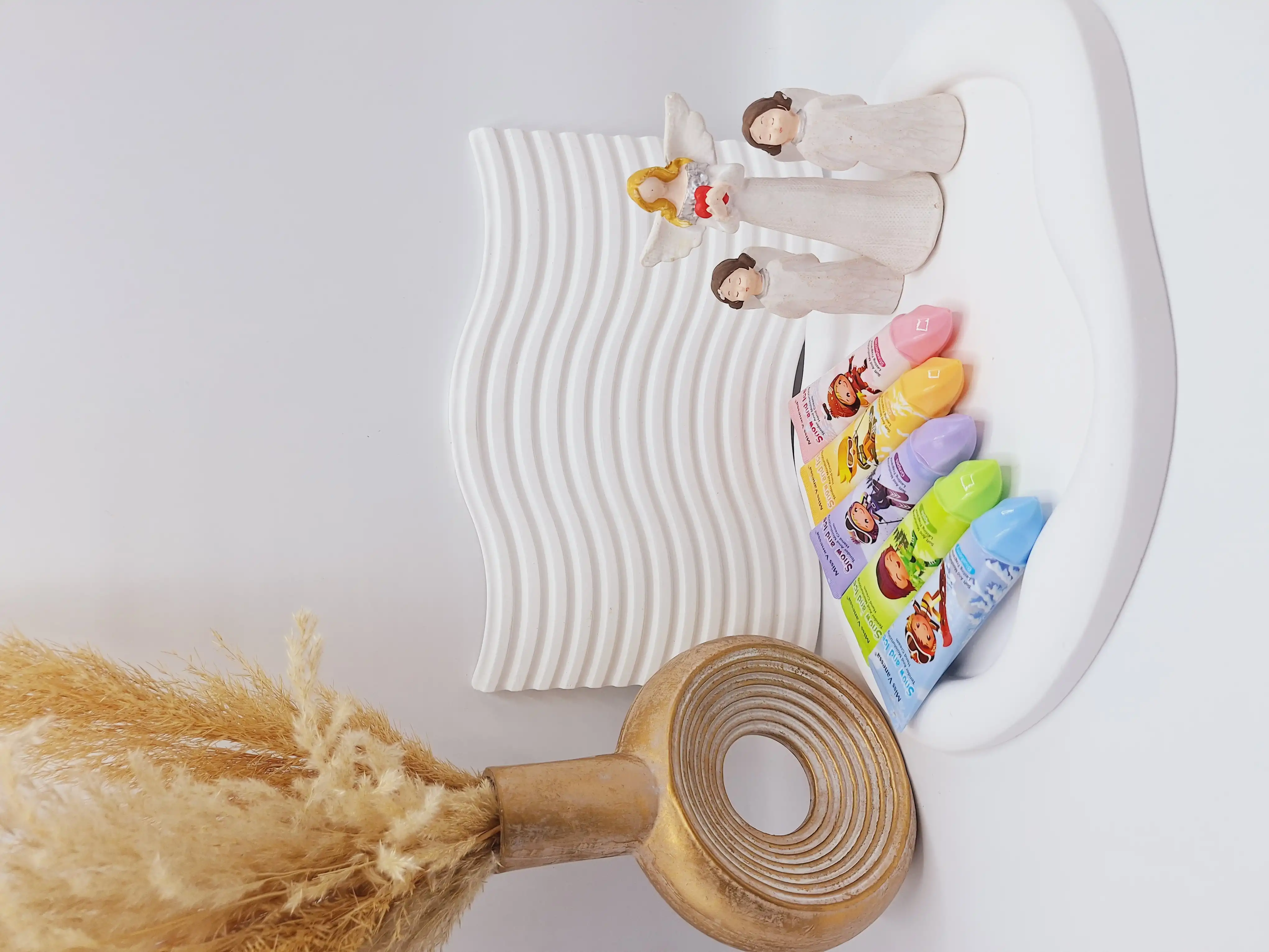 پک کرم دست 5 تایی پسر اسکیت سوار برند Miss Vanessa کد M7019