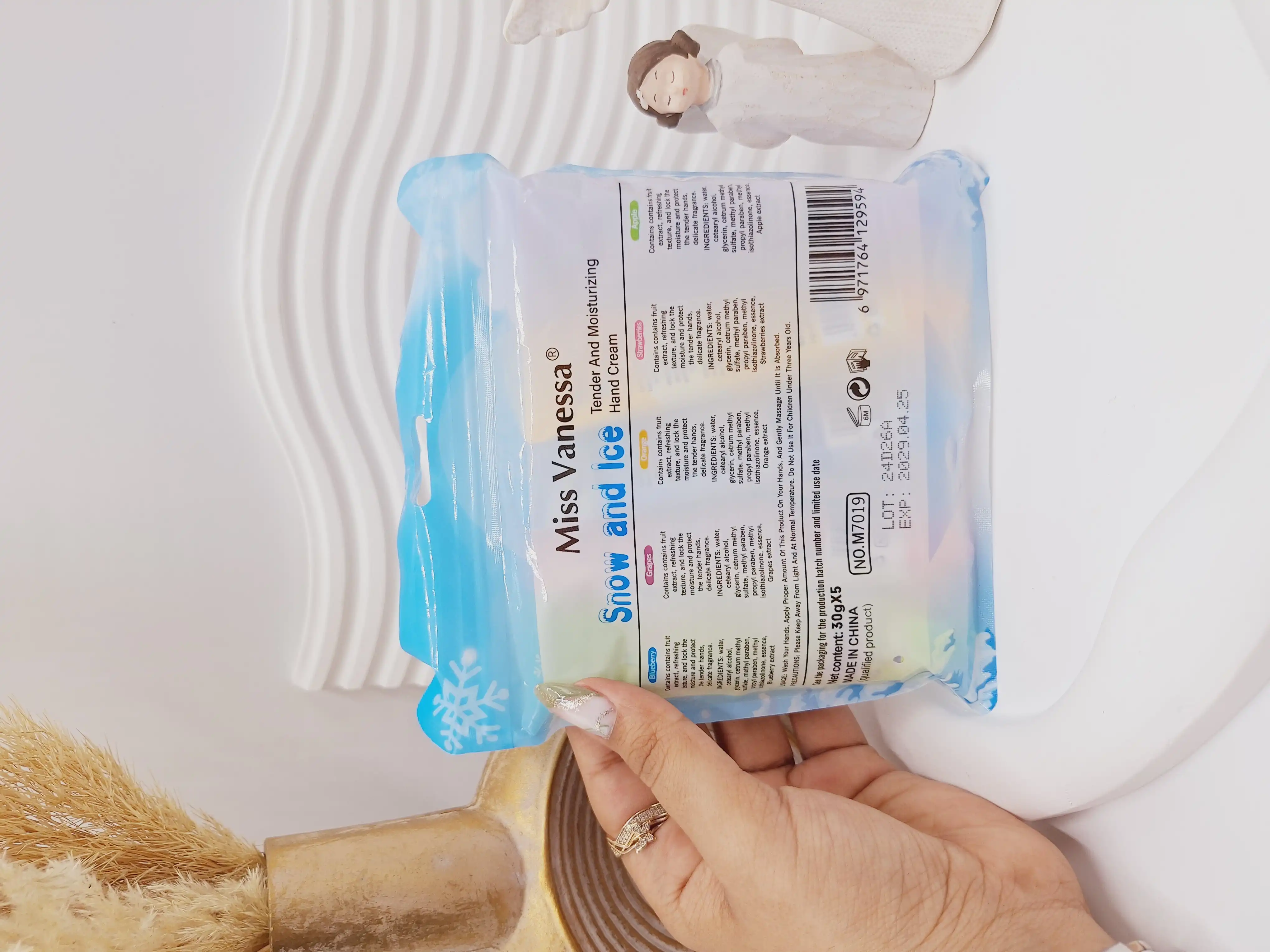 پک کرم دست 5 تایی پسر اسکیت سوار برند Miss Vanessa کد M7019