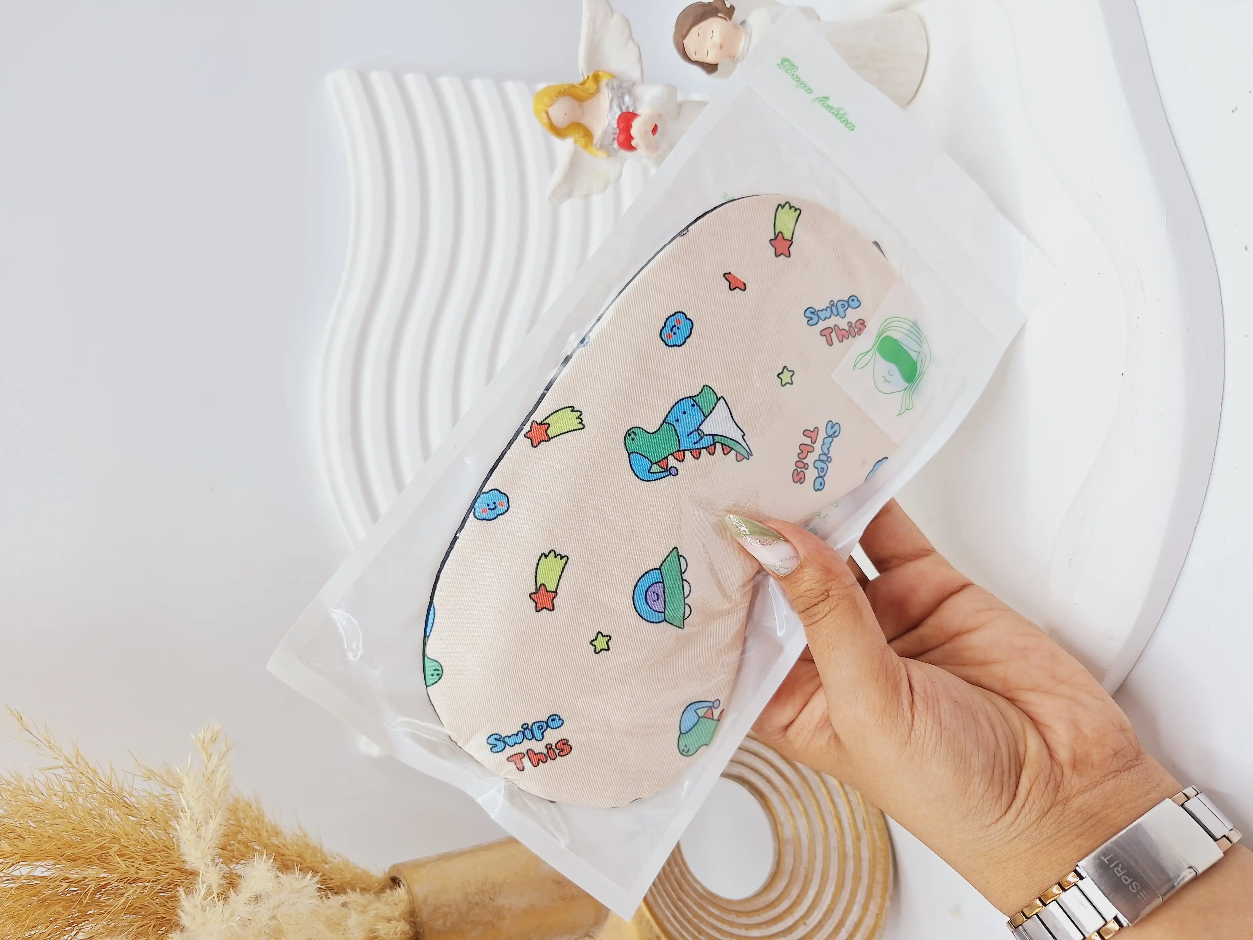 چشم بند کمپرس دار طرح های متنوع فضاپیما