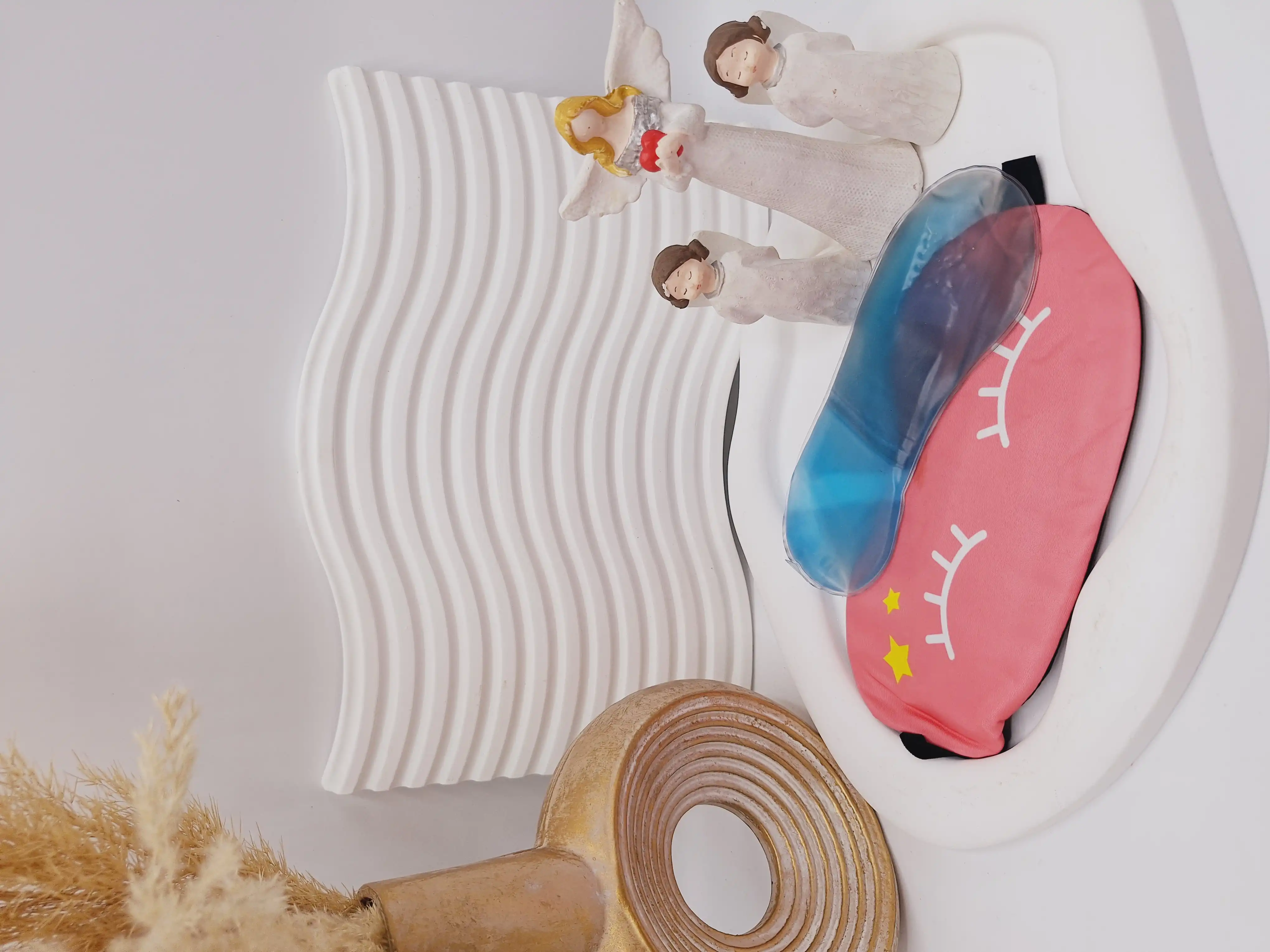 چشم بند کمپرس دار طرح چشم بسته