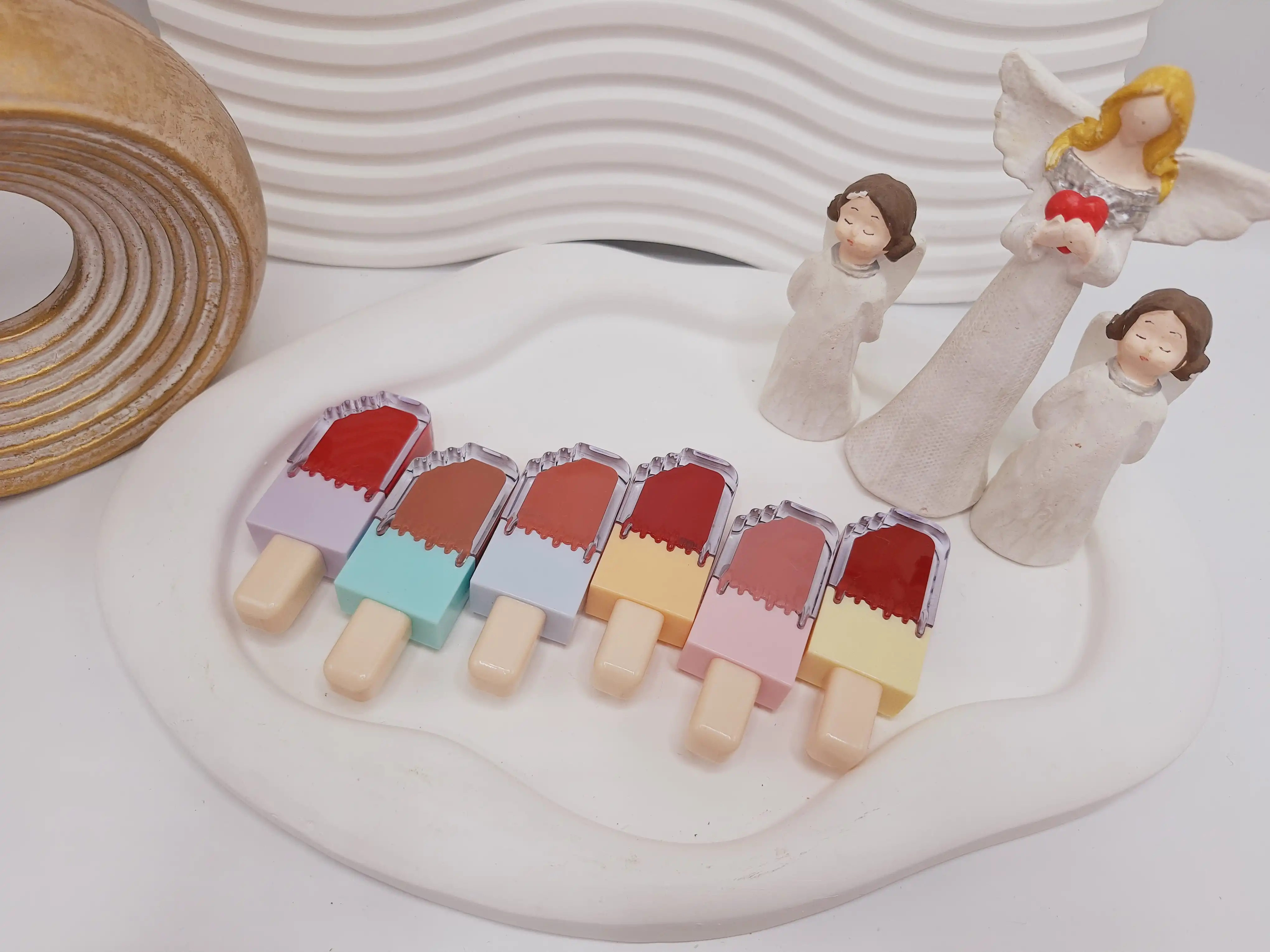 پک رژ مایع 6تایی طرح بستنی برند YEAHKiSS کد 8006