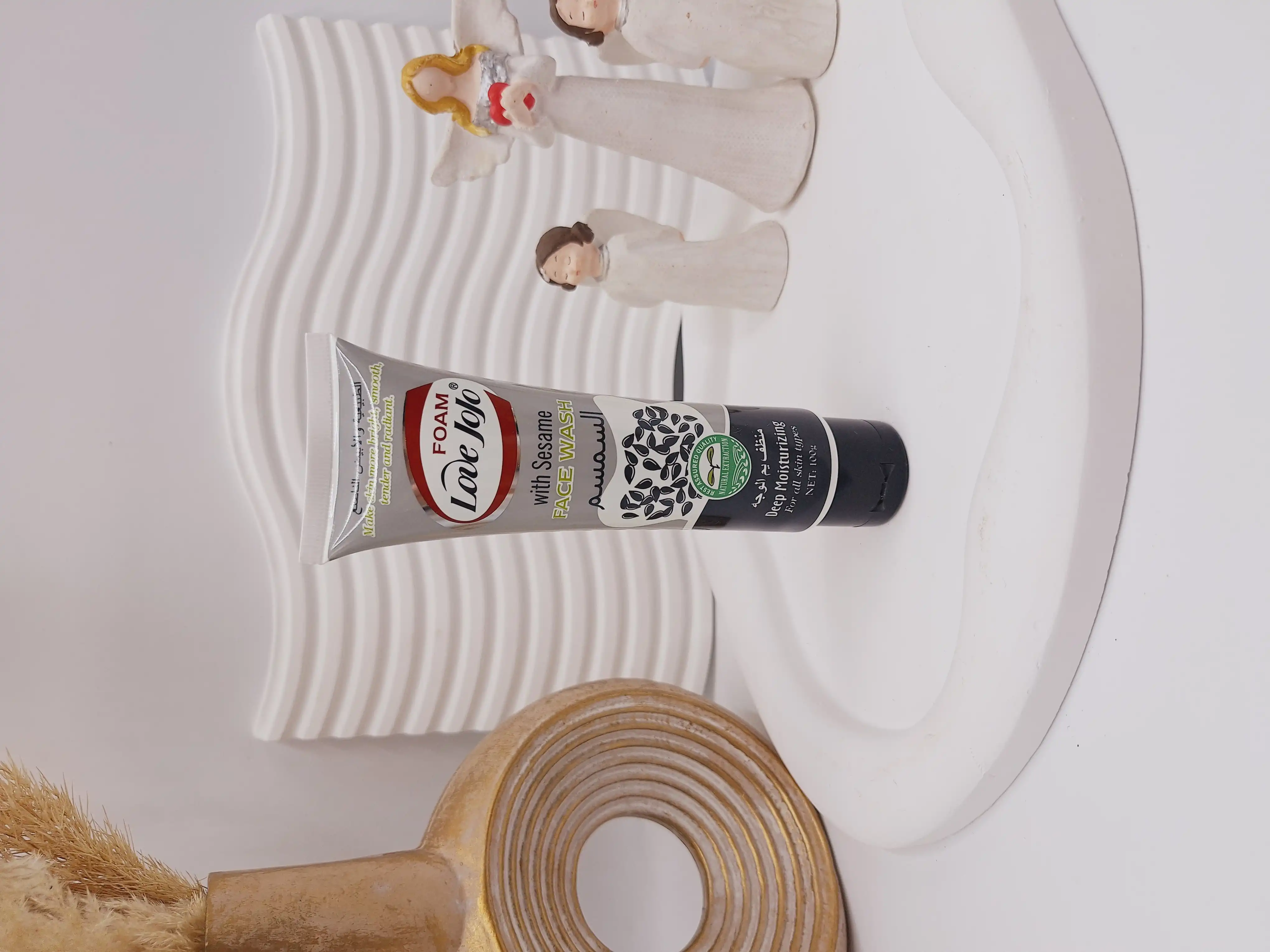 فوم شستشو روشن کننده قهوه برند Lovejojo کد 1883