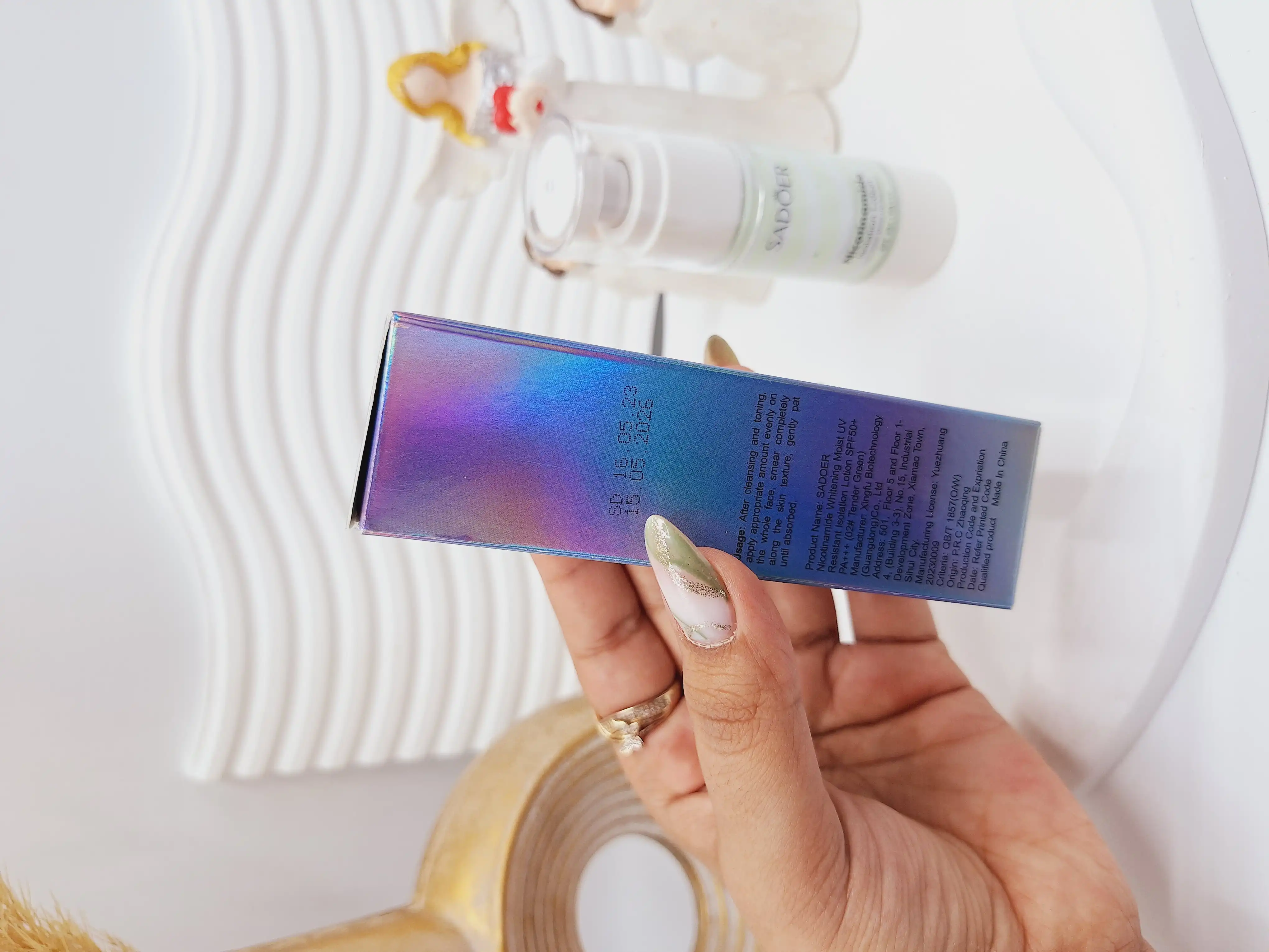 پرایمر و ضد آفتاب دو رنگ نیکوتینامید سادور کد 51148