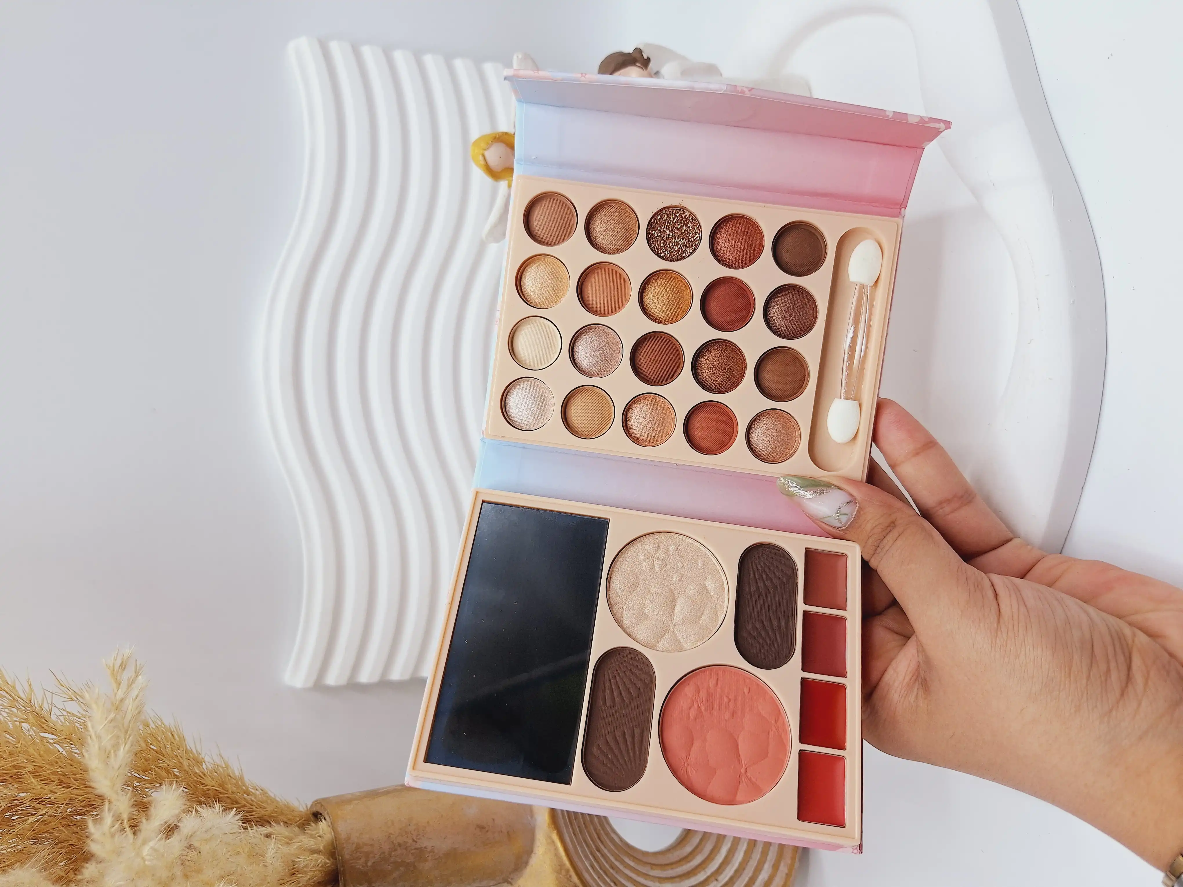 پالت سایه آنالیدی طرح فصل درخت بهار کد 8624DZ-B