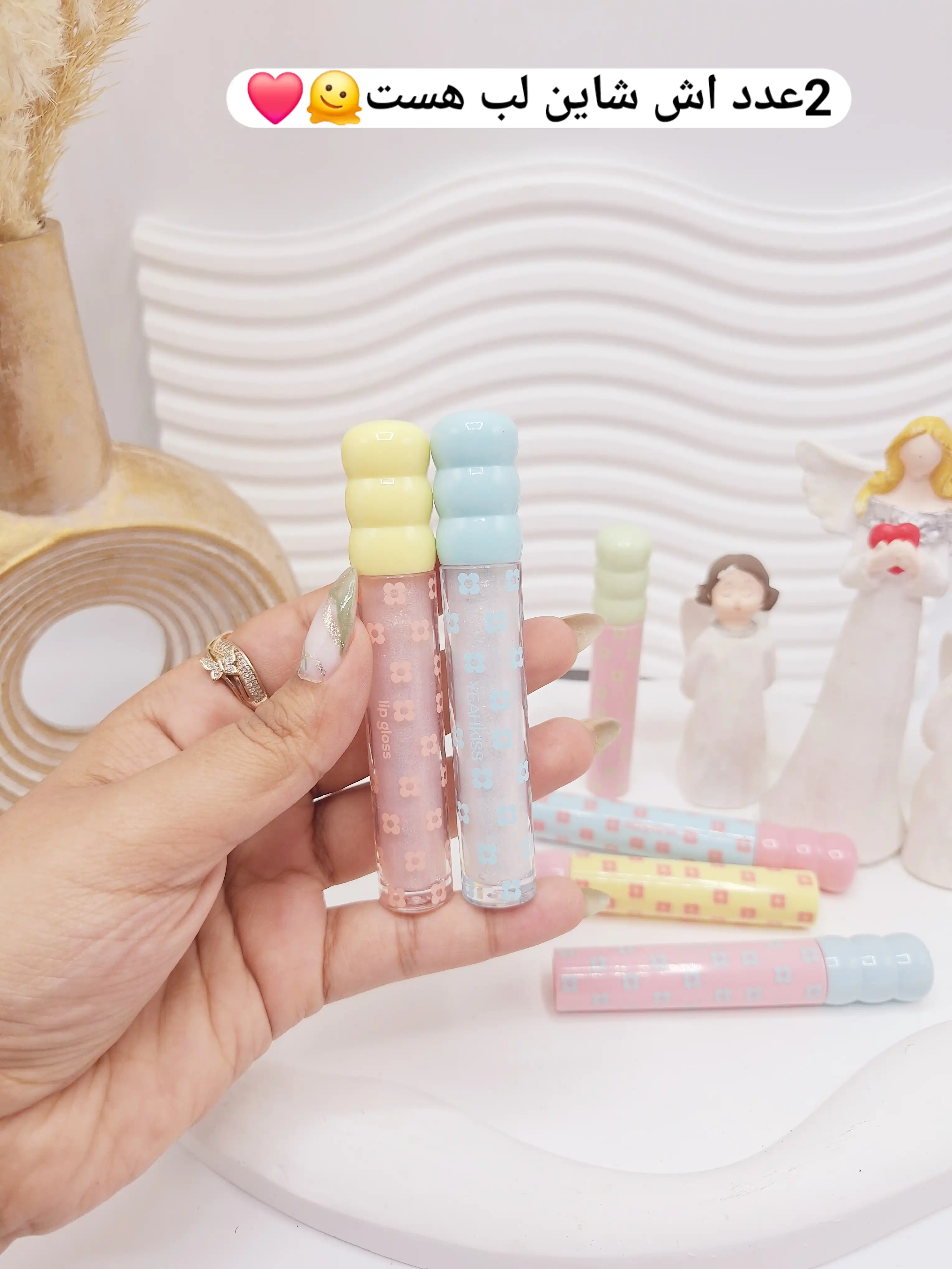 پک 6 تایی رژلب و شاین لب YEAHKISS کد ys_1046