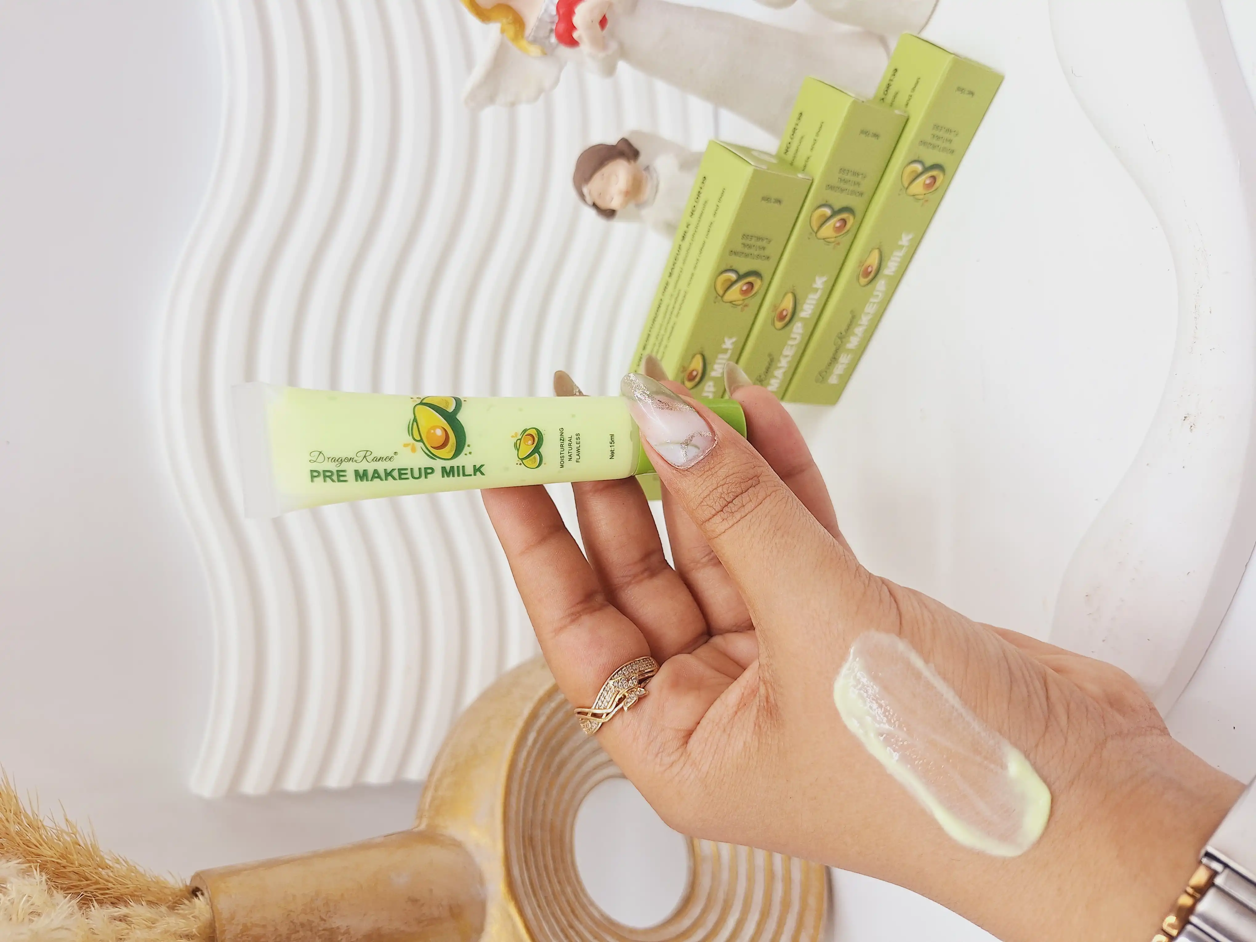 پرایمر شیری طرح آووکادو برند دراگون رانی کد DR139c