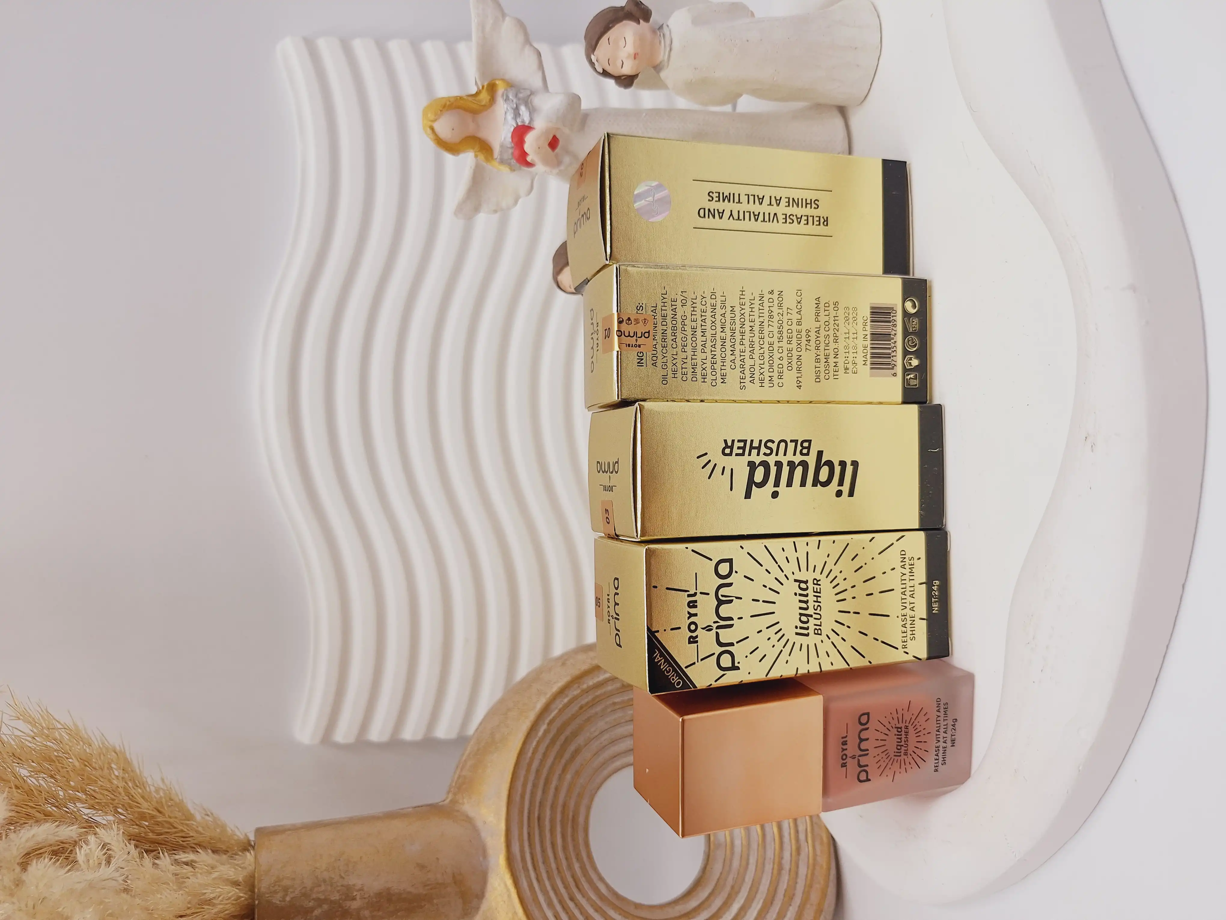 رژگونه مایع پمپی رویال پریما کد 8910