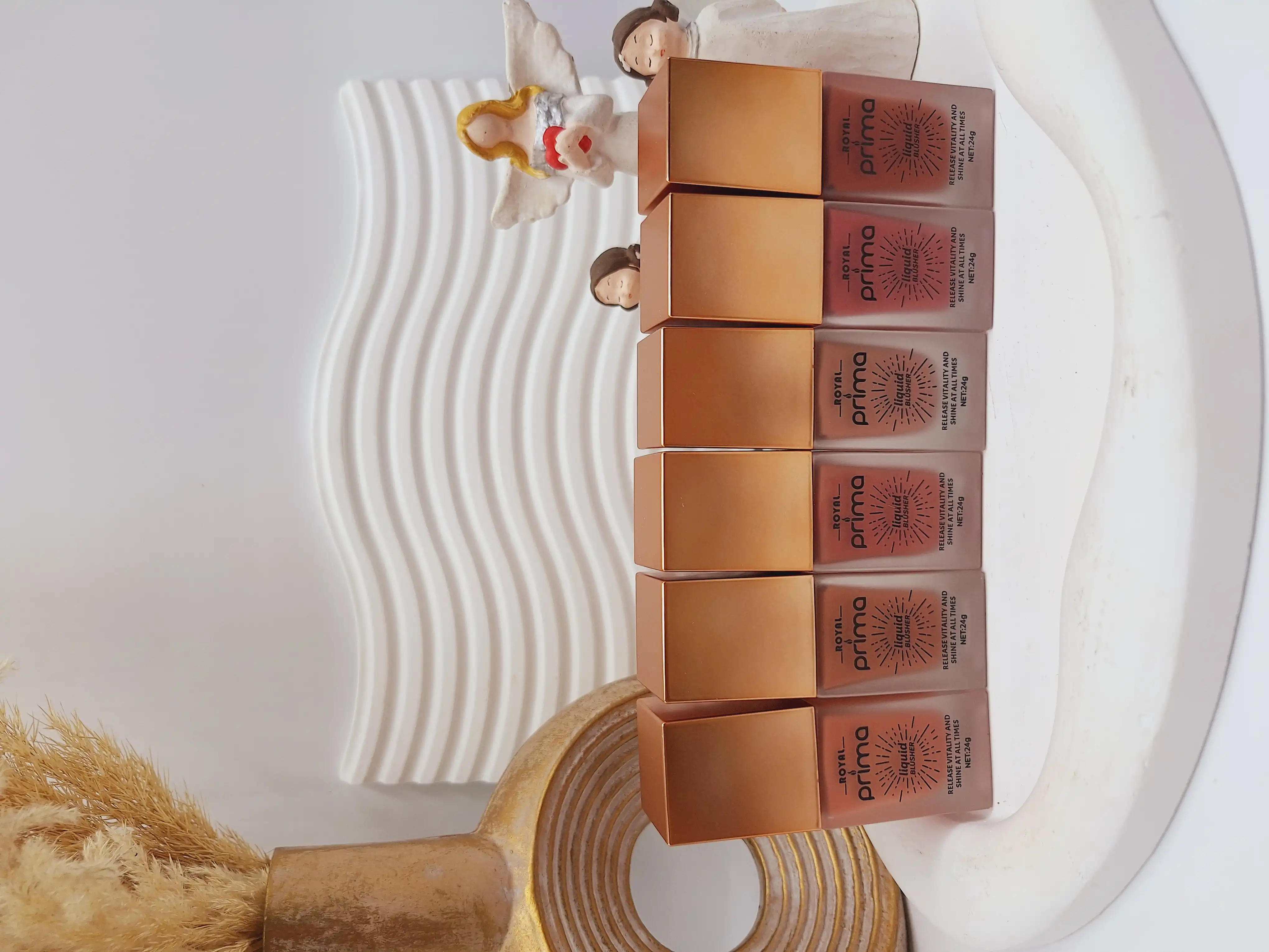 رژگونه مایع پمپی رویال پریما کد 8910