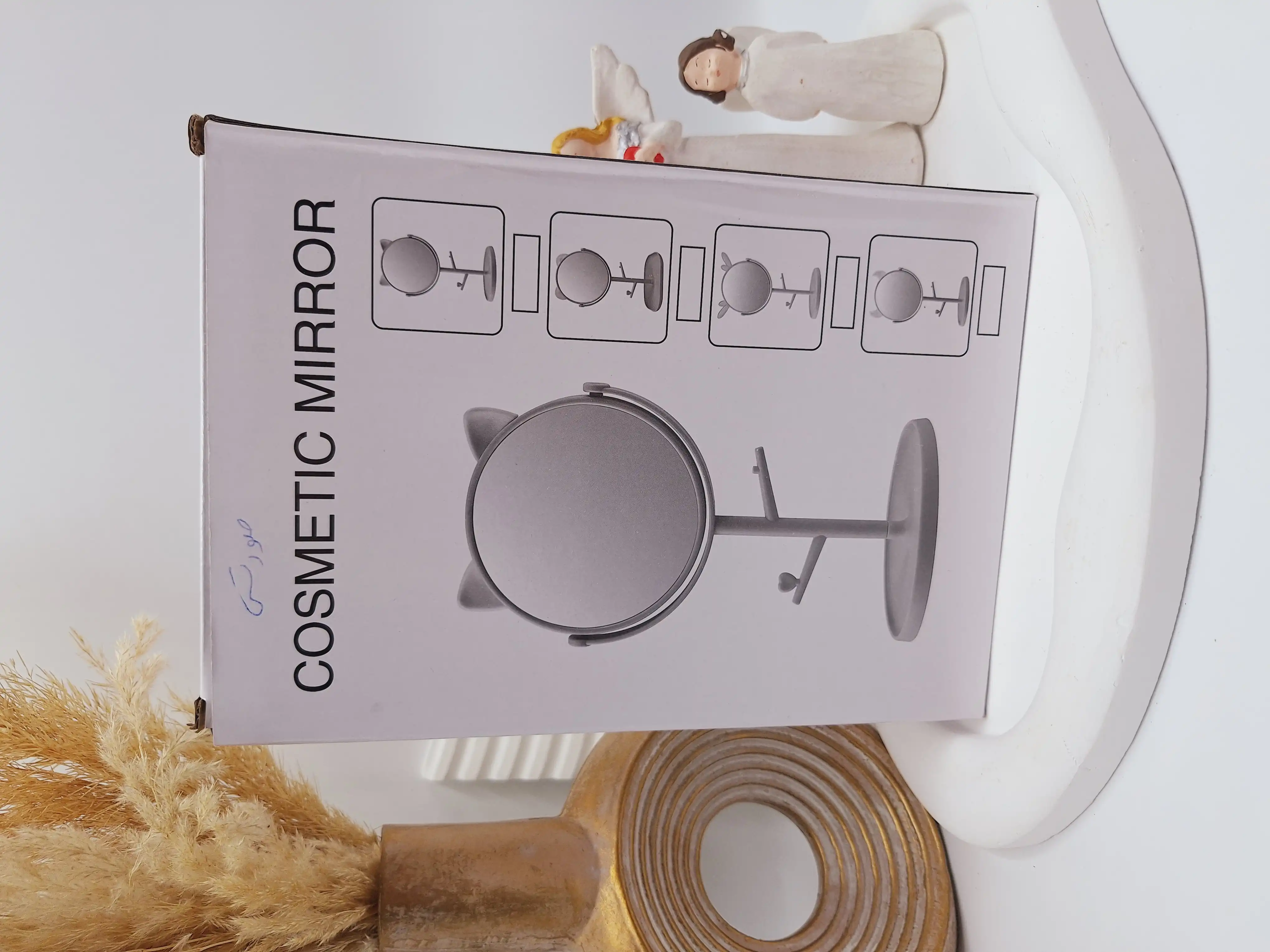 آینه گرد رومیزی مدل استند جواهرات طرح گربه رنگ سفید