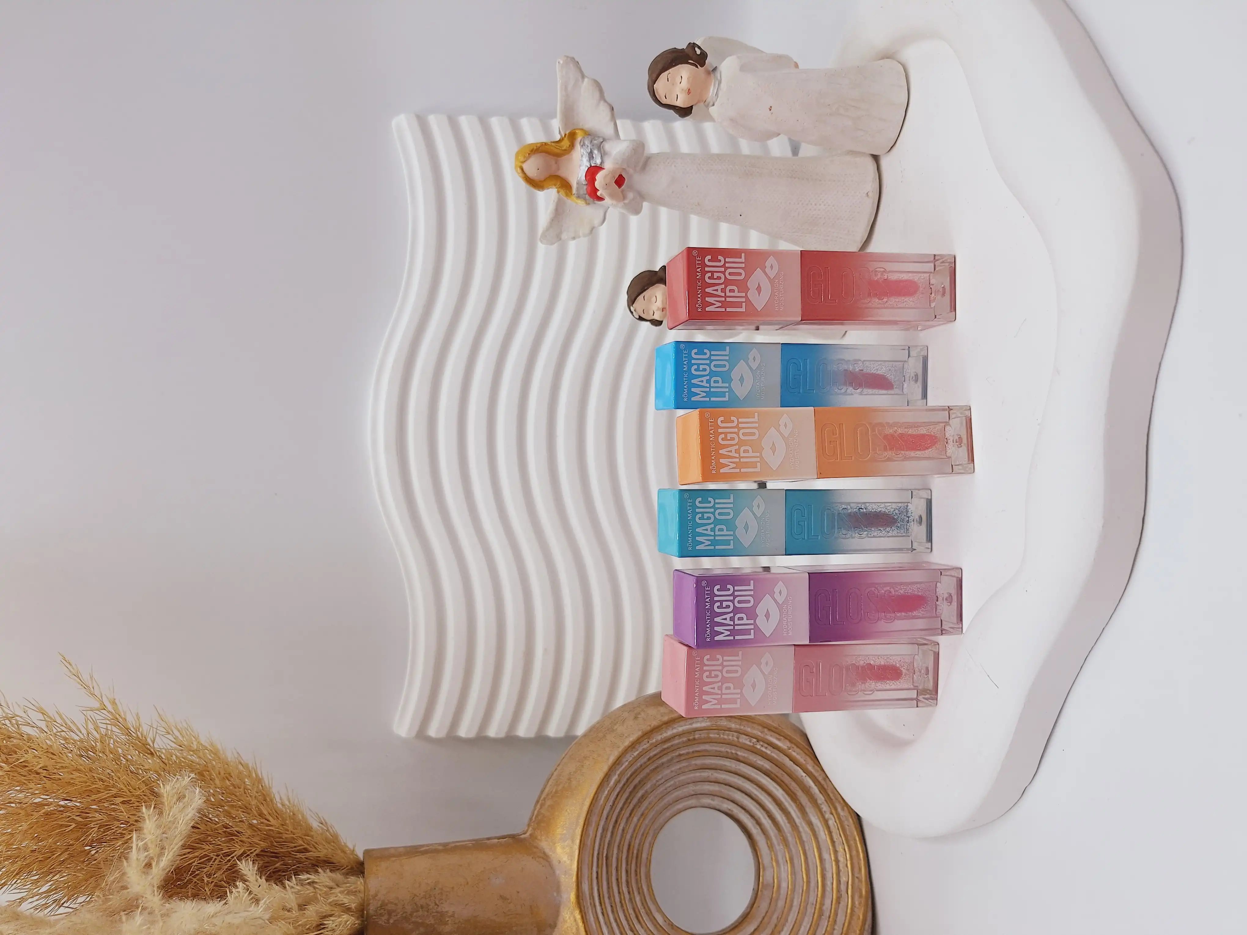 برق لب مات و حرارتی رنگی برند مجیک مناسب رفع خشکی و تغدیه کننده لب کد 7505