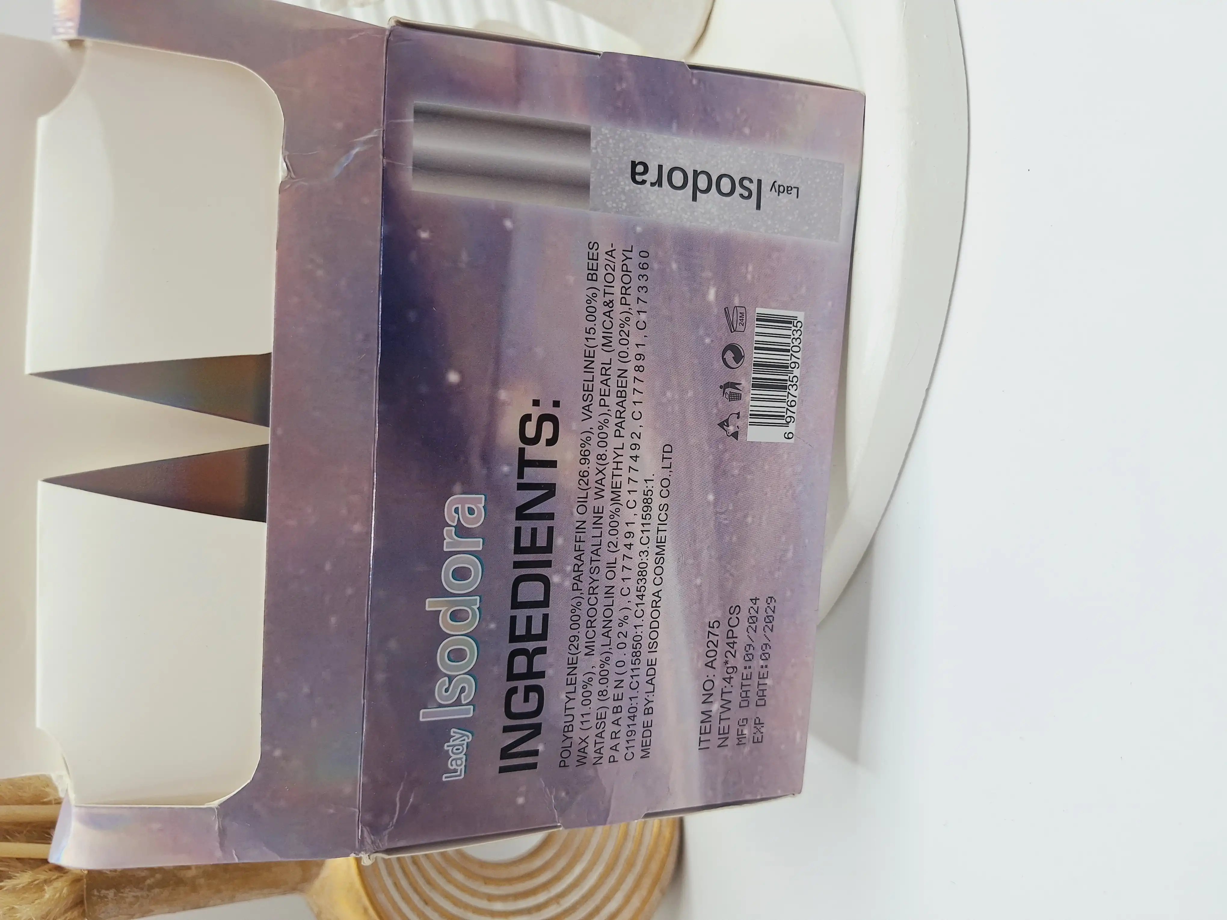 لیپ گلاس شاین دار جذاب برند  Isodora کد A 0275