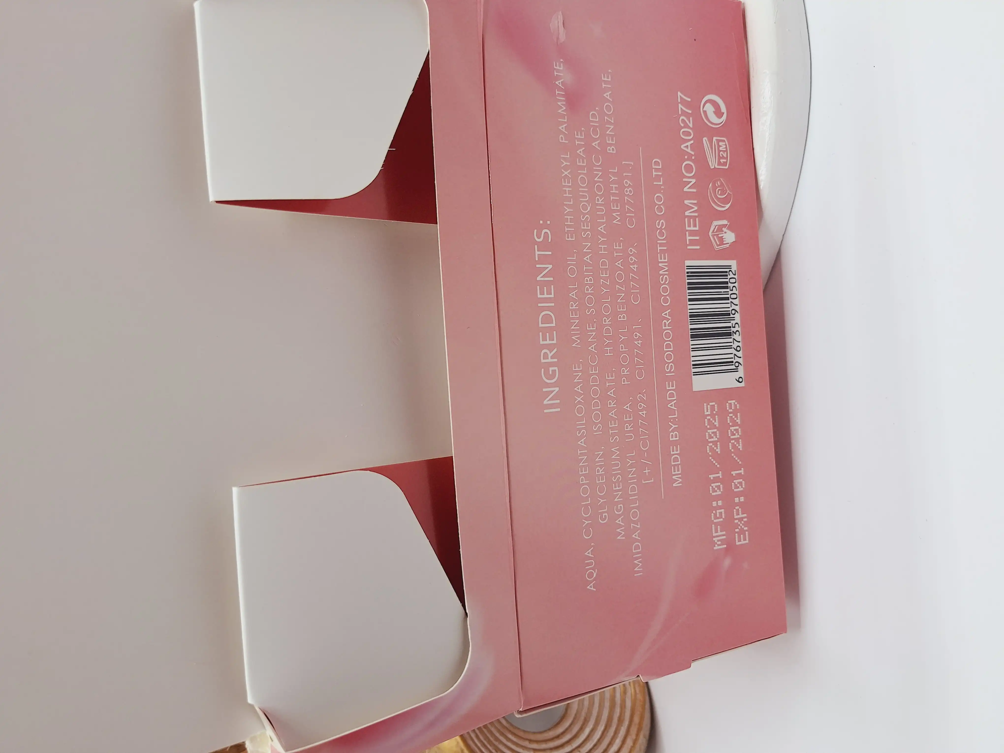 کرم پودر تیوپی فول کاور برند Isodora کد A0277