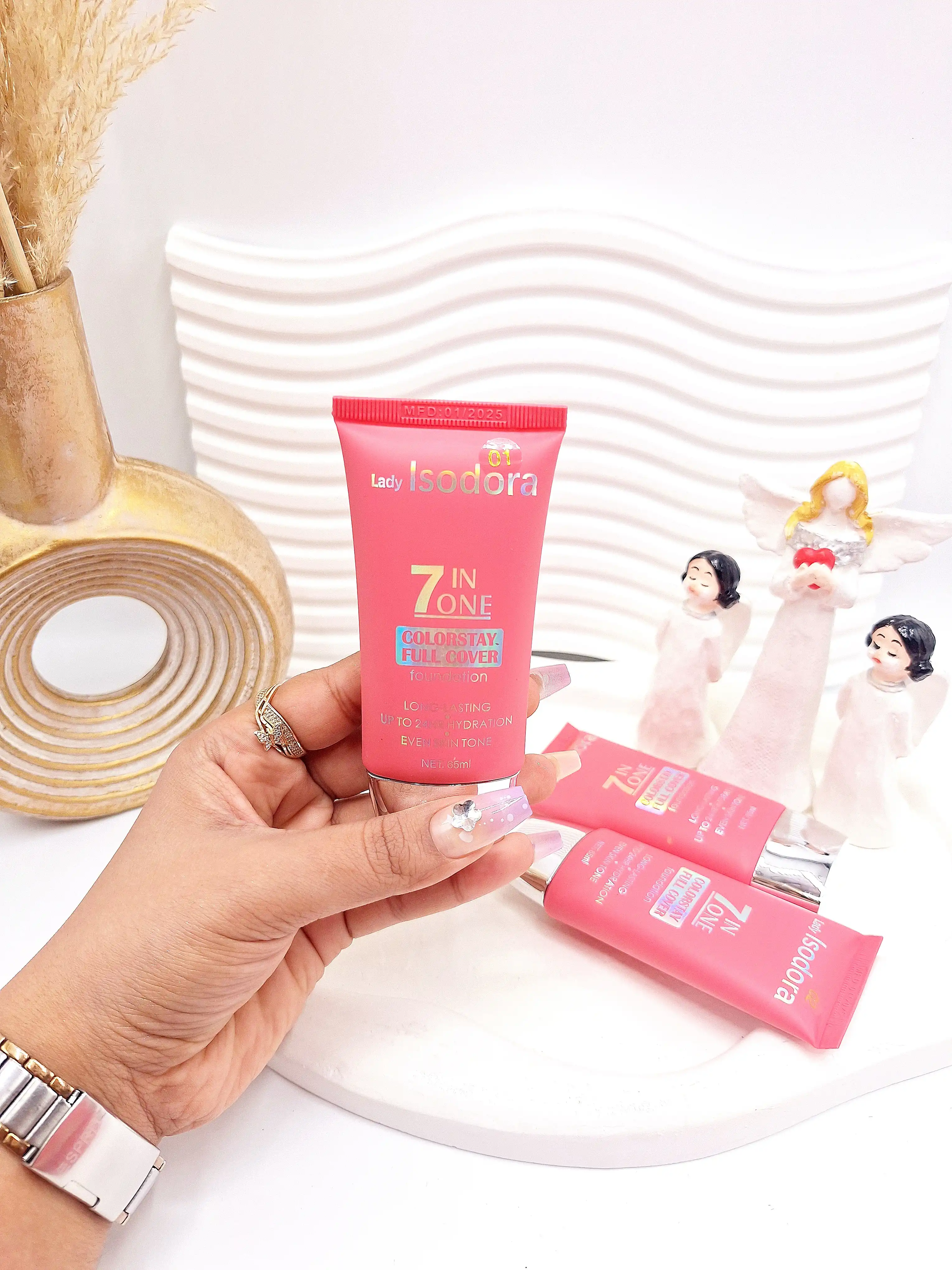 کرم پودر تیوپی فول کاور برند Isodora کد A0277