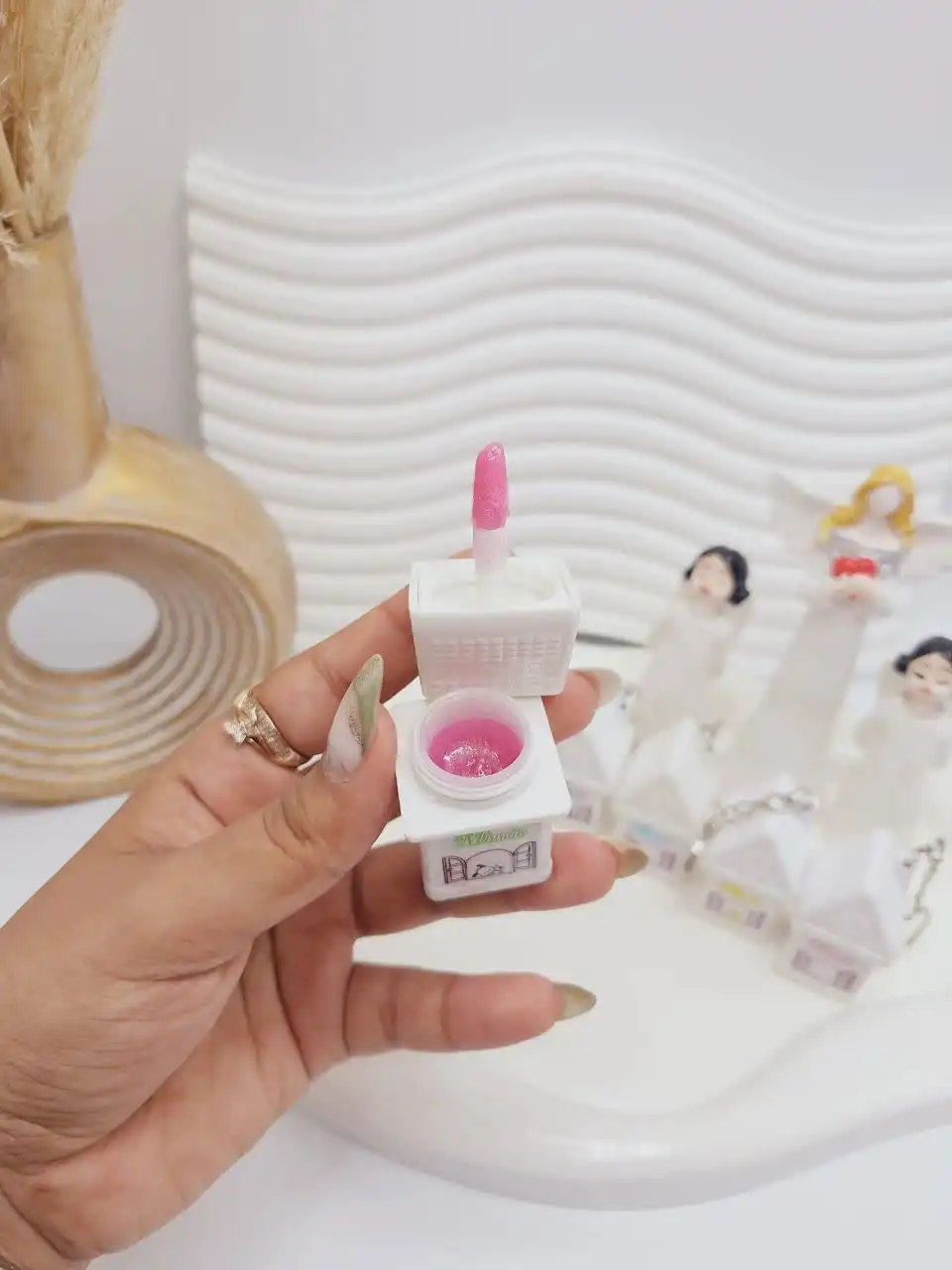 لیپ گلاس طرح خانه کرومی برند Mundo کد 10490