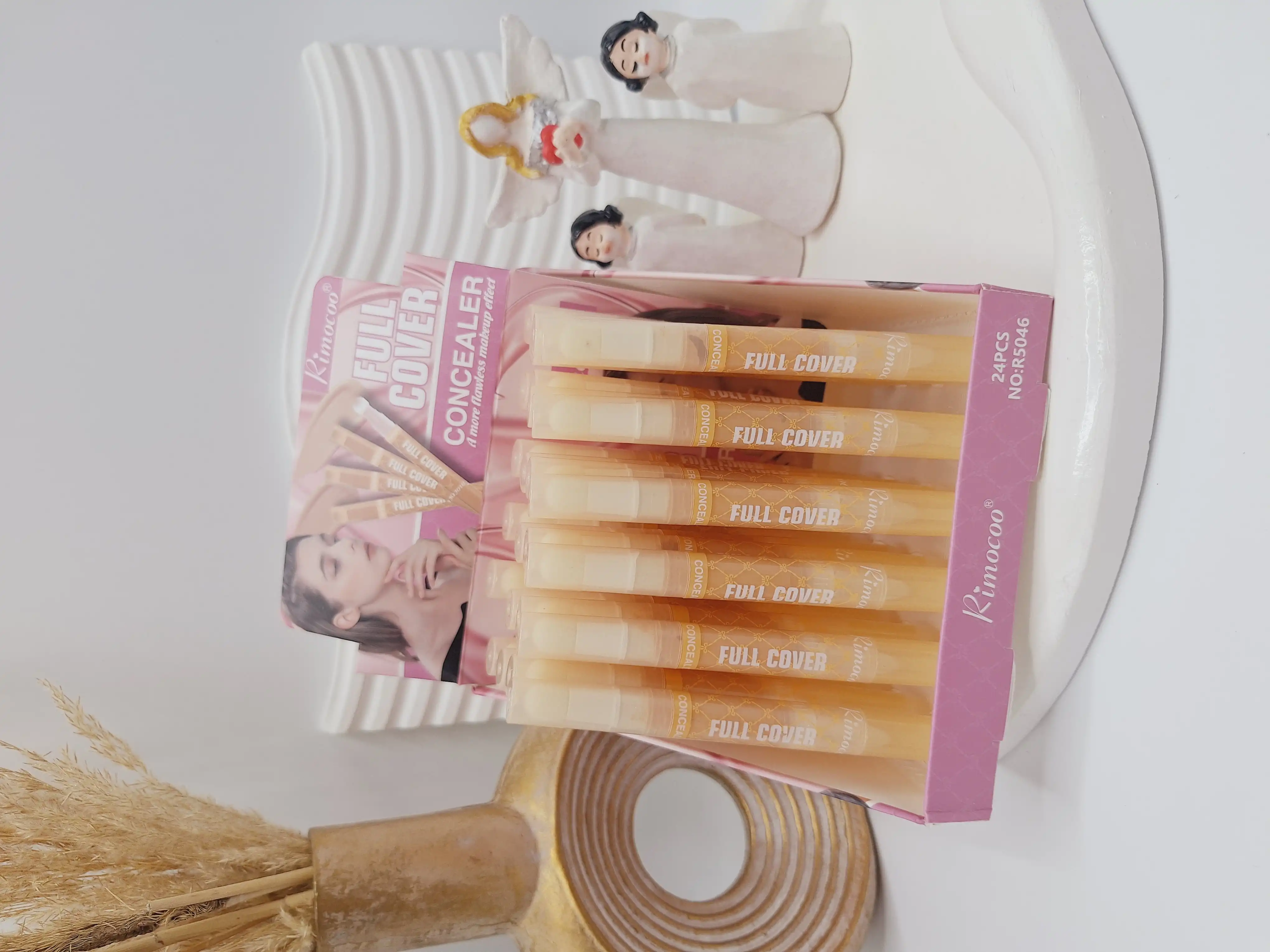 کانسیلر قلمی پد دار تک رنگ برند Rimocoo کد 5046