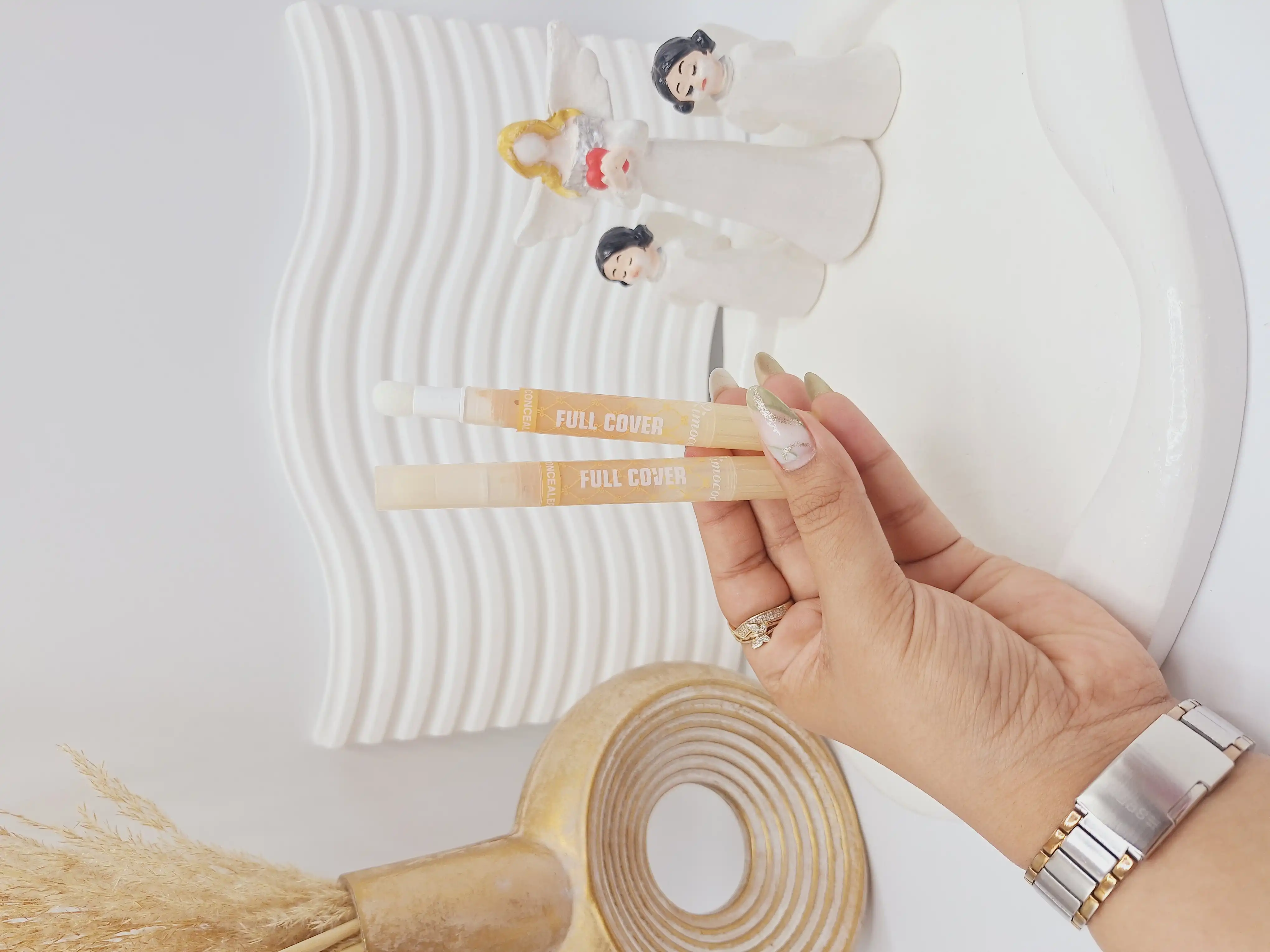 کانسیلر قلمی پد دار تک رنگ برند Rimocoo کد 5046