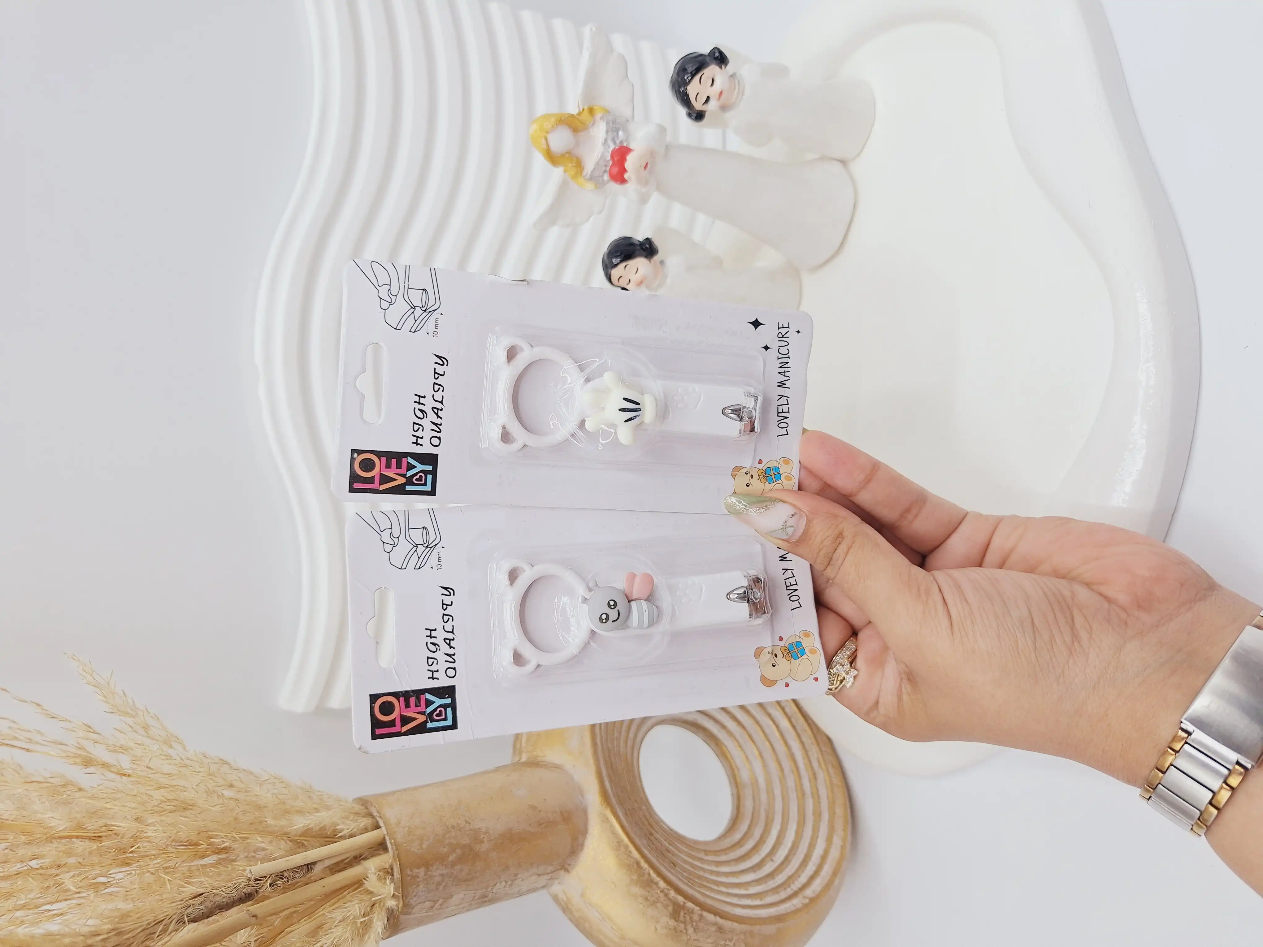 ناخن گیر زیبای رنگی پنجه خرس