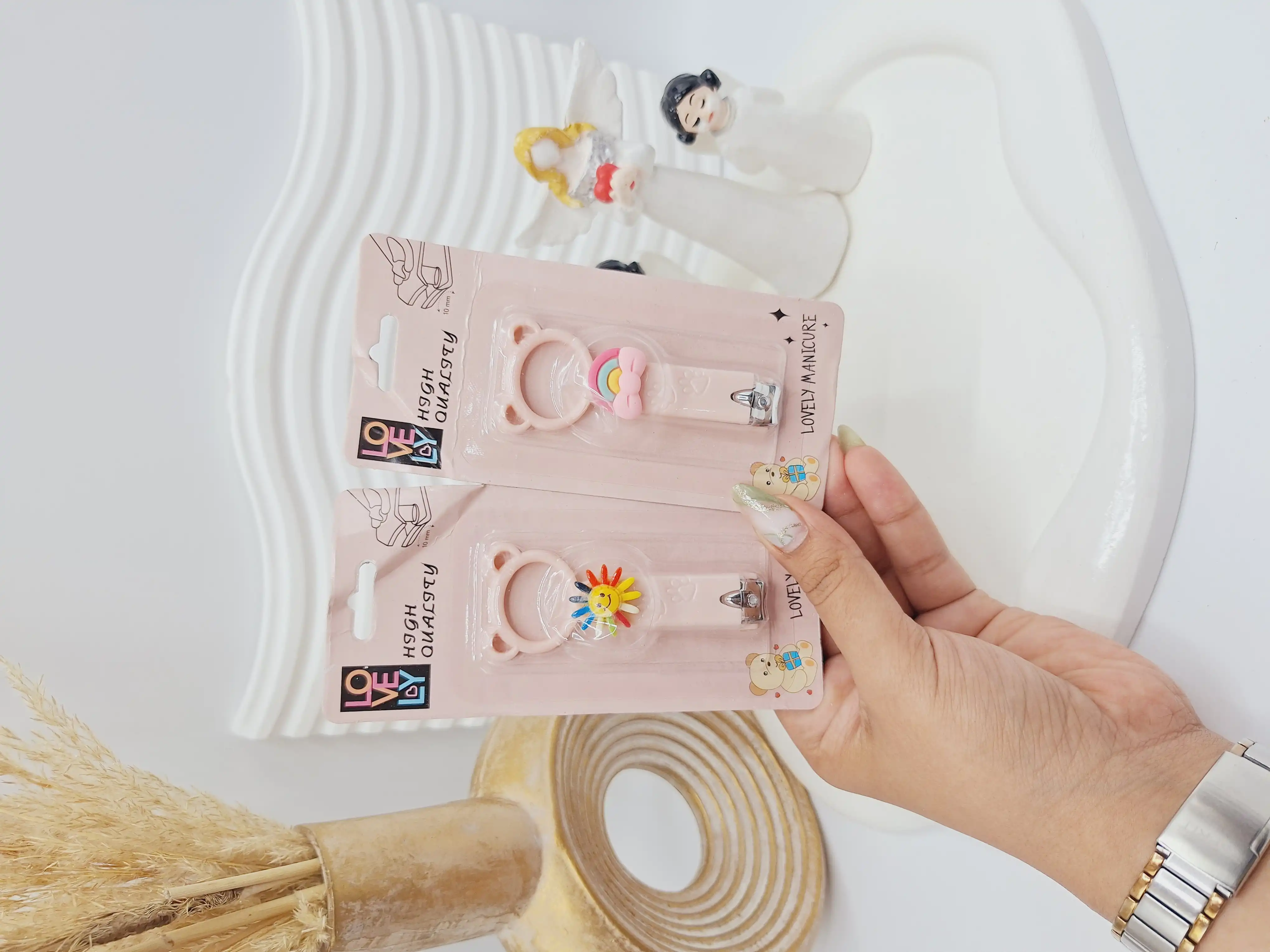 ناخن گیر زیبای رنگی پنجه خرس