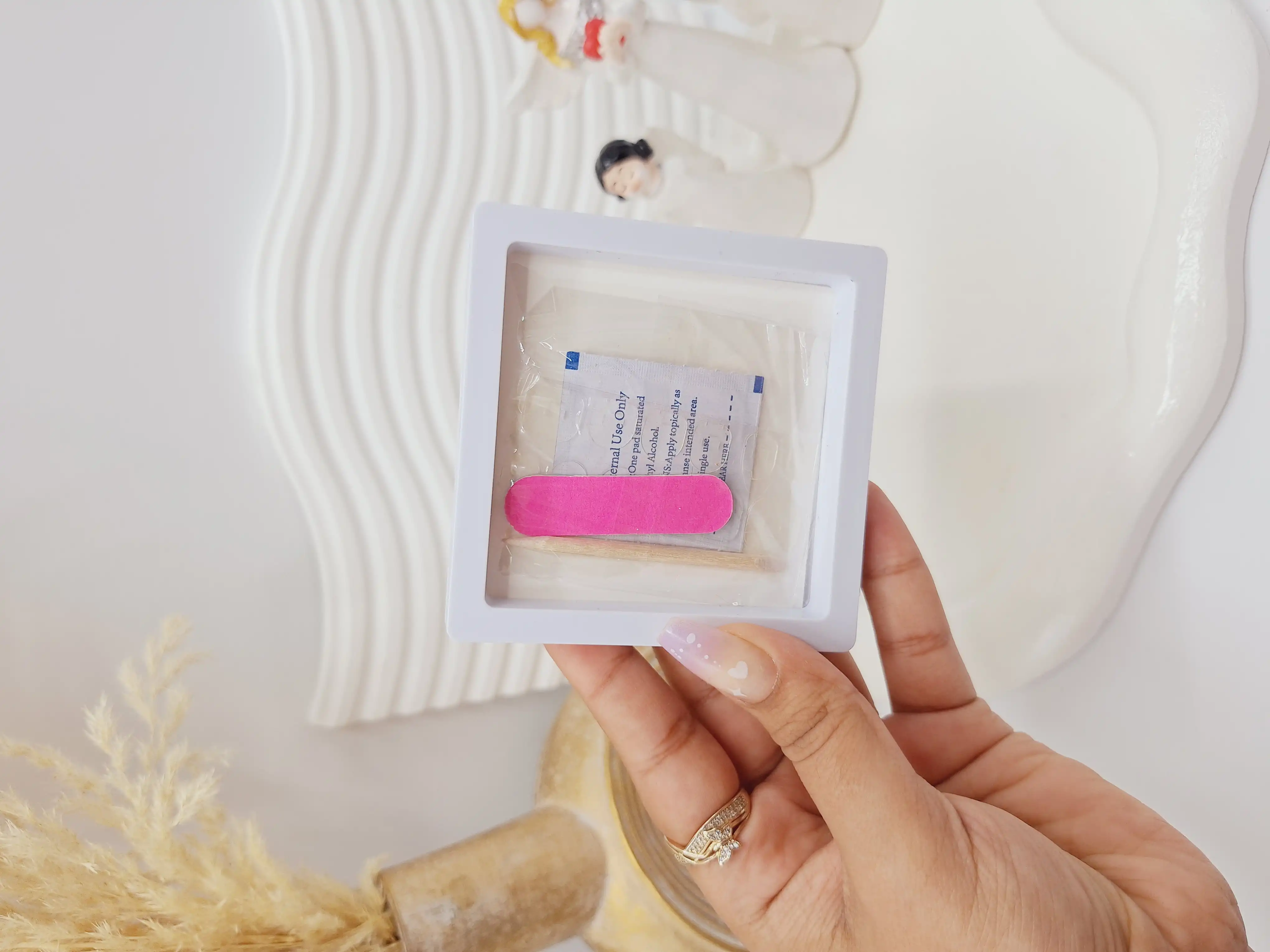 پک اختصاصی کامل ناخن مصنوعی طرح فانتری YY Kiss با چسپ ناخن دو طرفه (کیفیت تضمینی )