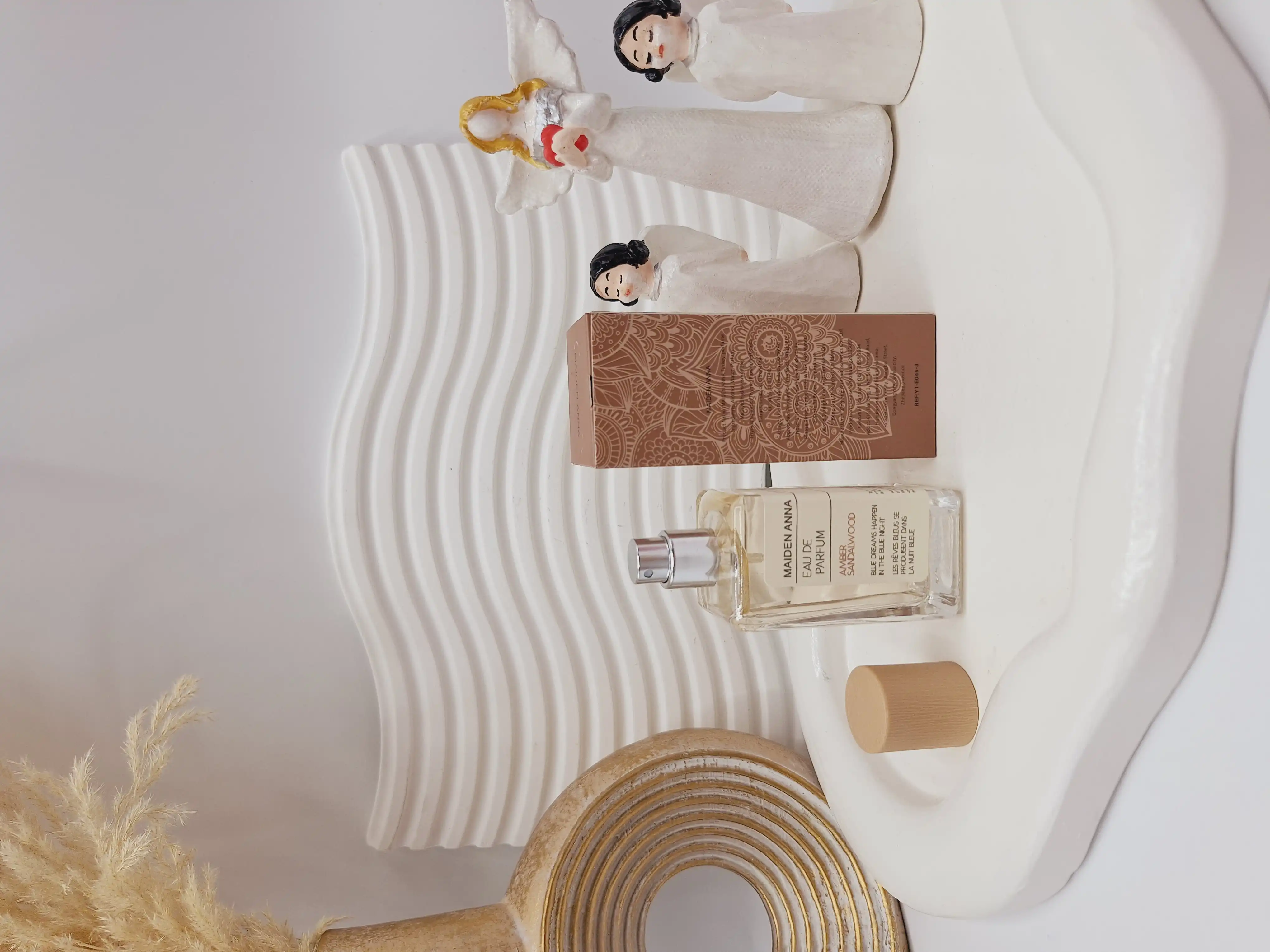 عطر بیکینی رایحه چوب صندل (SNDALWOOD) حجم 50 میل فوق العاده خوشبو با ماندگاری بالا ساخت ترکیه