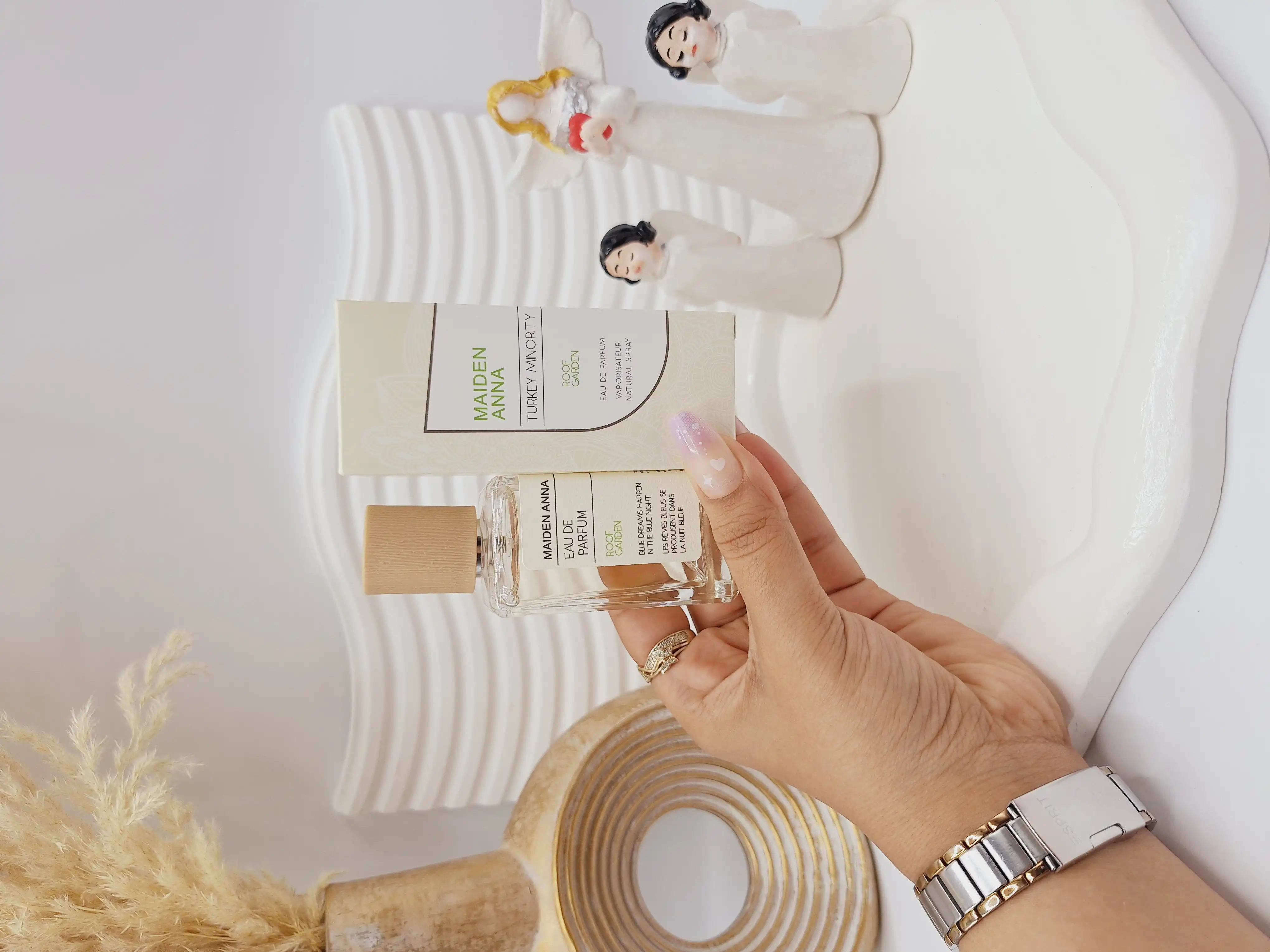 عطر بیکینی رایحه درخت و برگ (ROOF GARDEN) حجم 50 میل فوق العاده خوشبو با ماندگاری بالا ساخت ترکیه