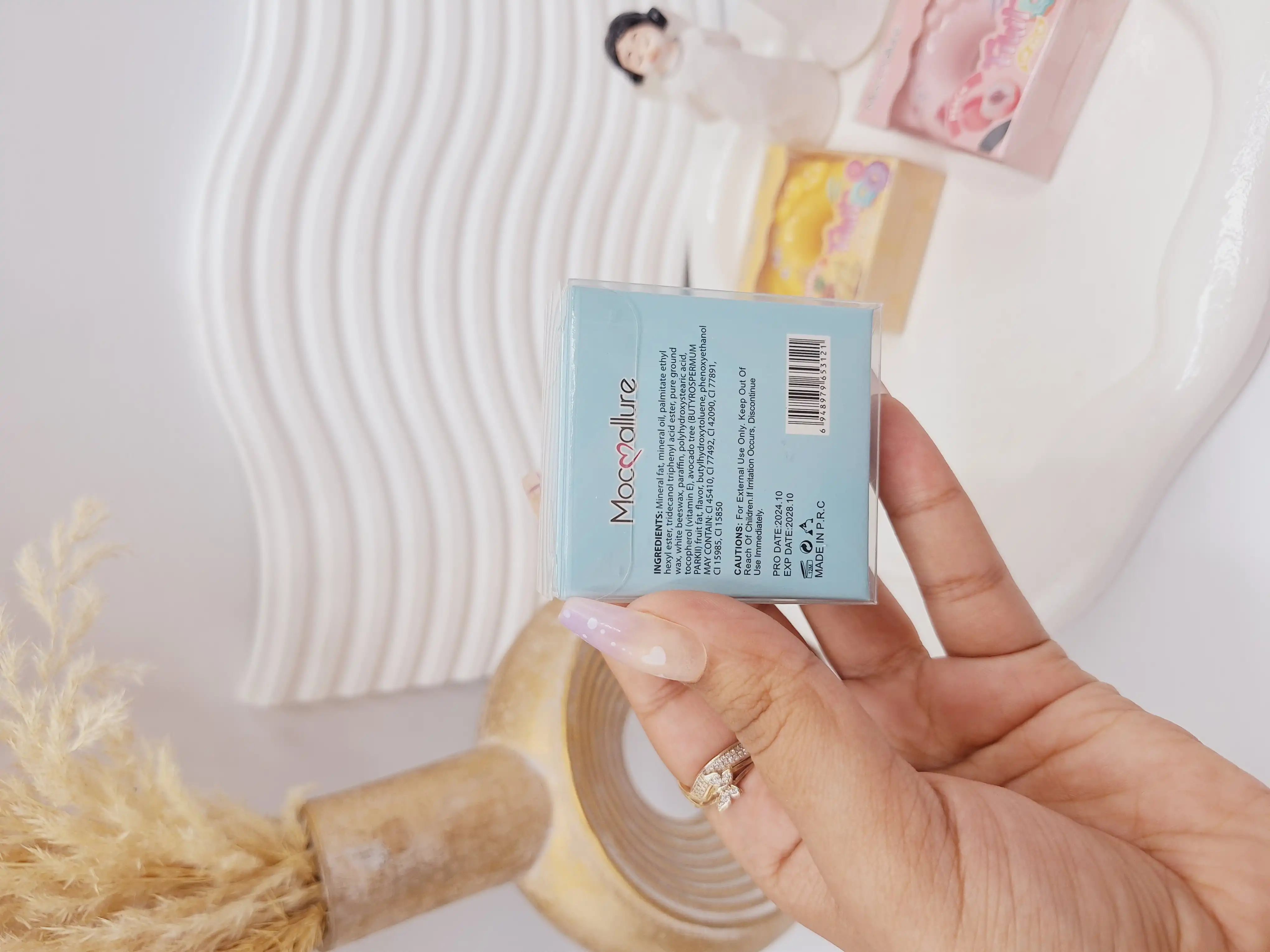 بالم لب دوناتی طرح میوه با رایحه بی نظیر برند موکالره کد 3123