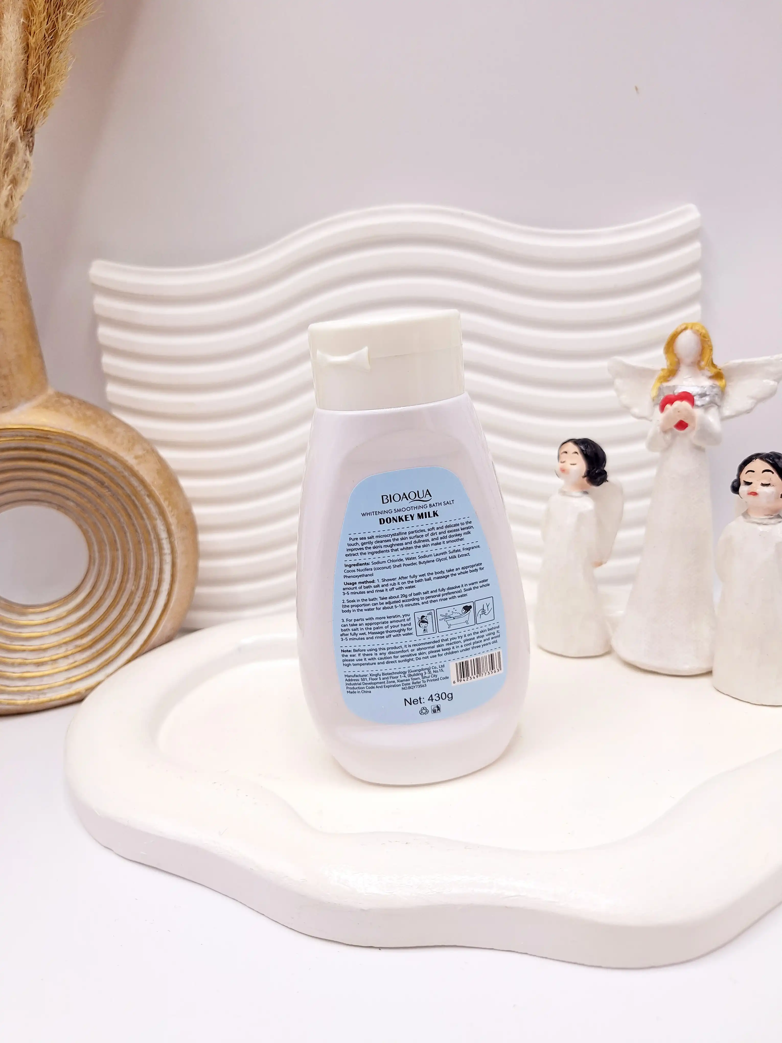 نمک بدن شیر الاغ حجم 430 گرم برند بیوآکوا کد 3563