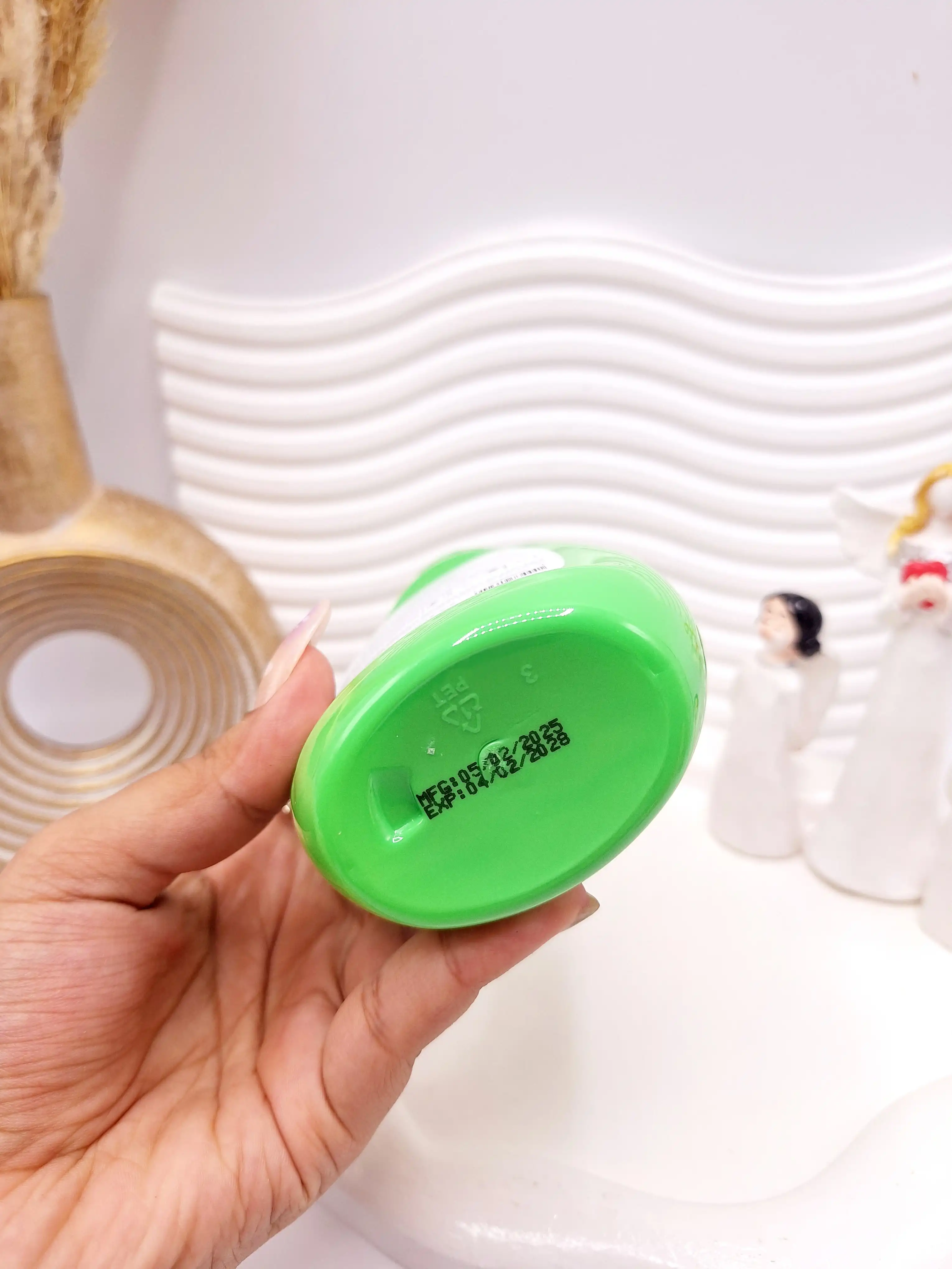 نمک بدن آلوئه ورا حجم 430 گرم برند بیوآکوا کد 4441