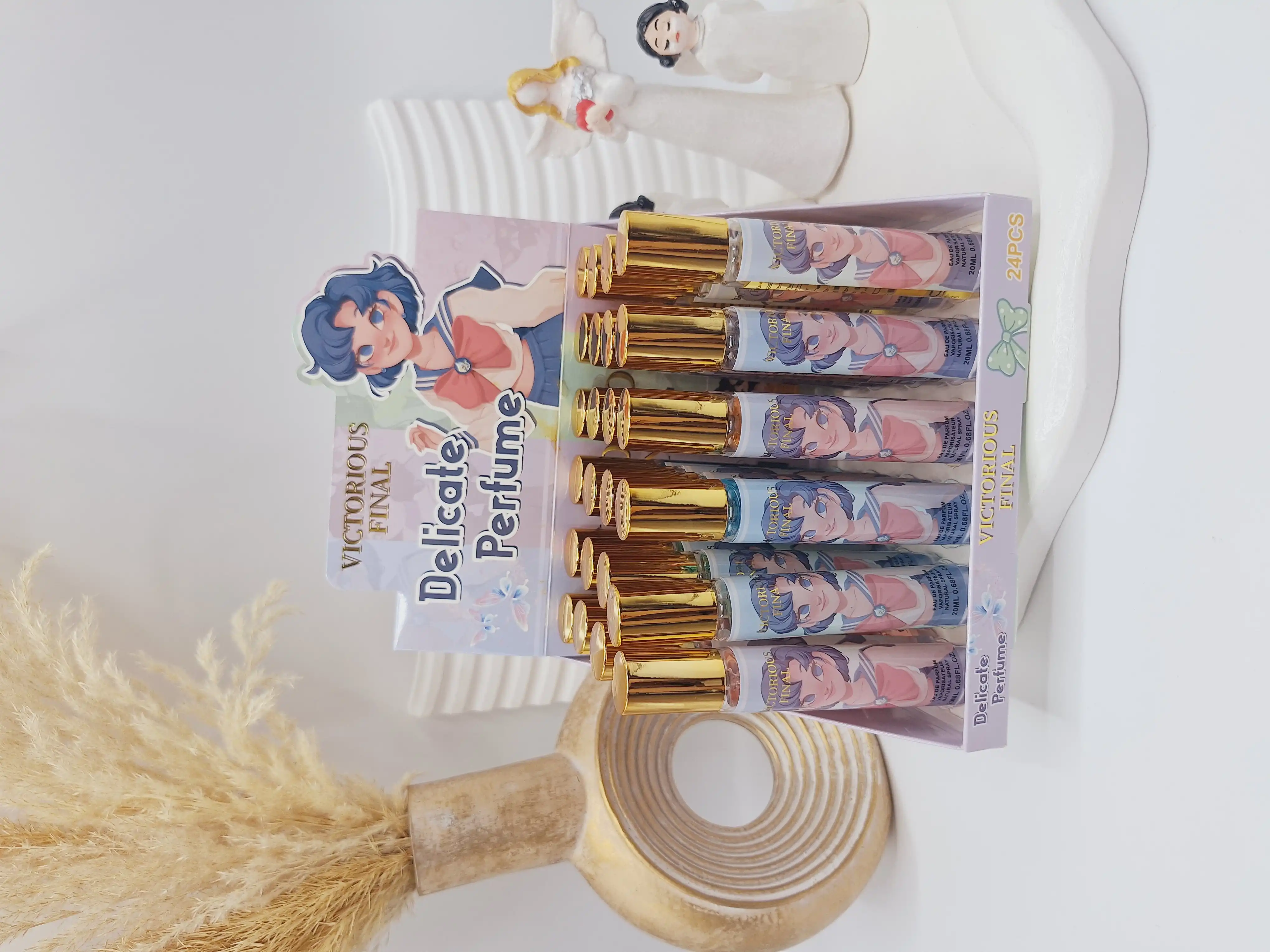 عطر قلمی رایحه فانتزی طرح دخترک کد 6620