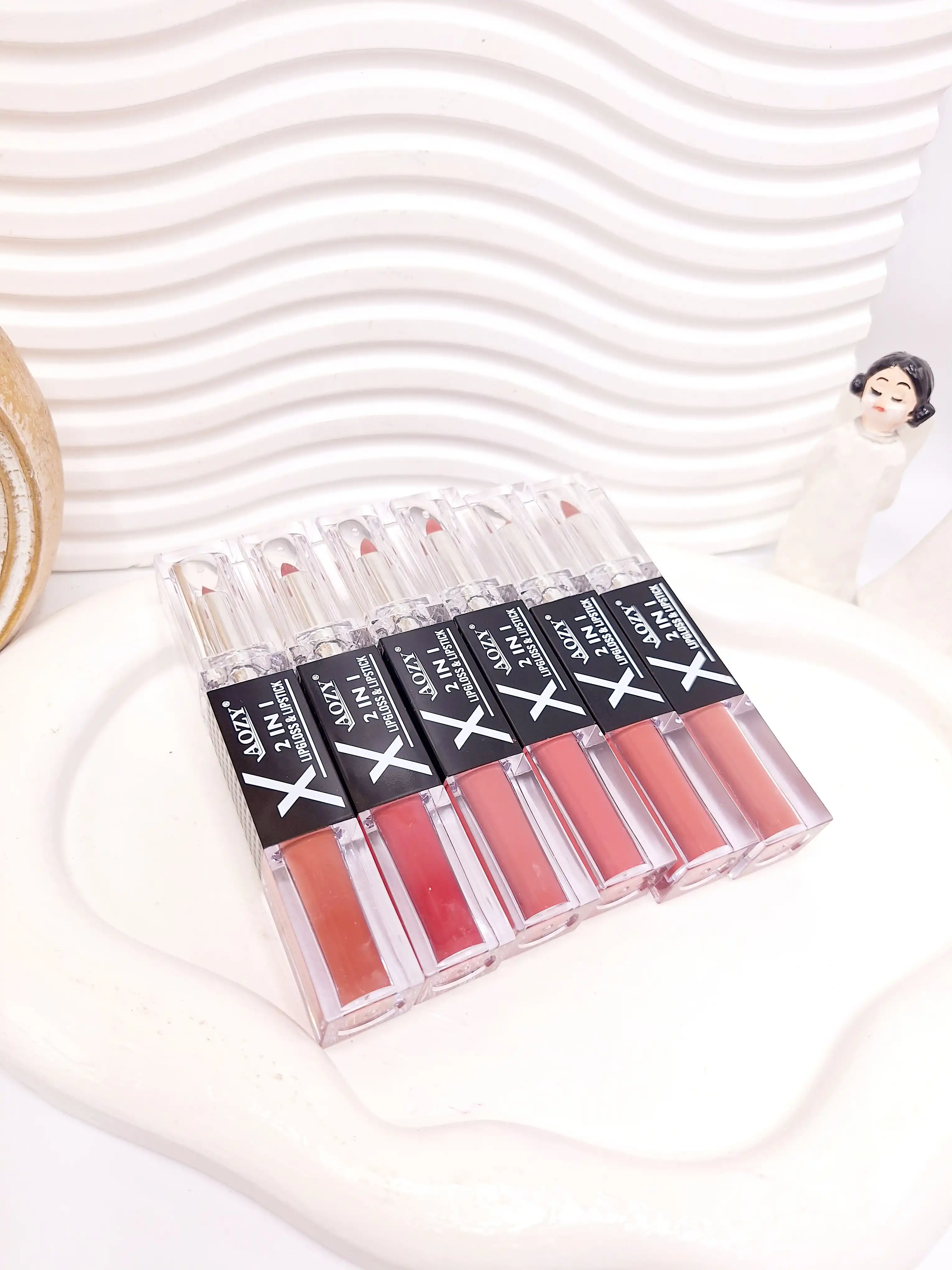 رژلب 6 تایی دوسر برند Aozy کد AL031