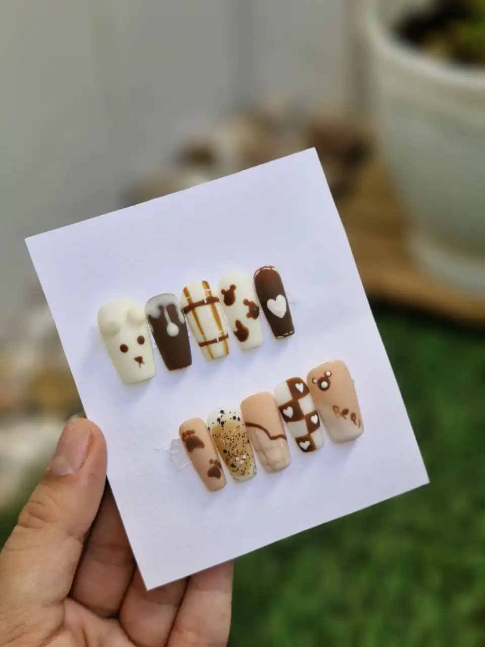 ناخن مصنوعی با مواد کاشت طرح خرسی فانتزی (به همراه پک اختصاصی)