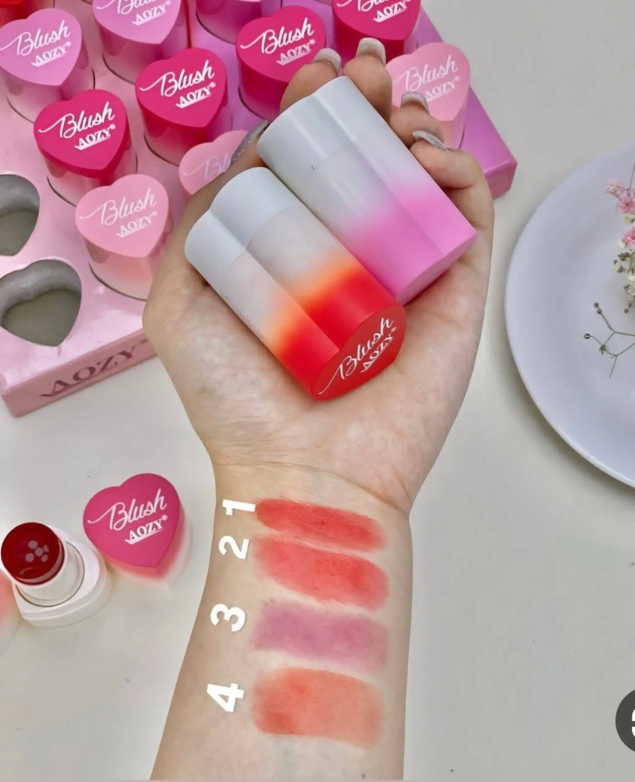 تینت لب ژله ای طرح قلب برند AOZY کد AB011