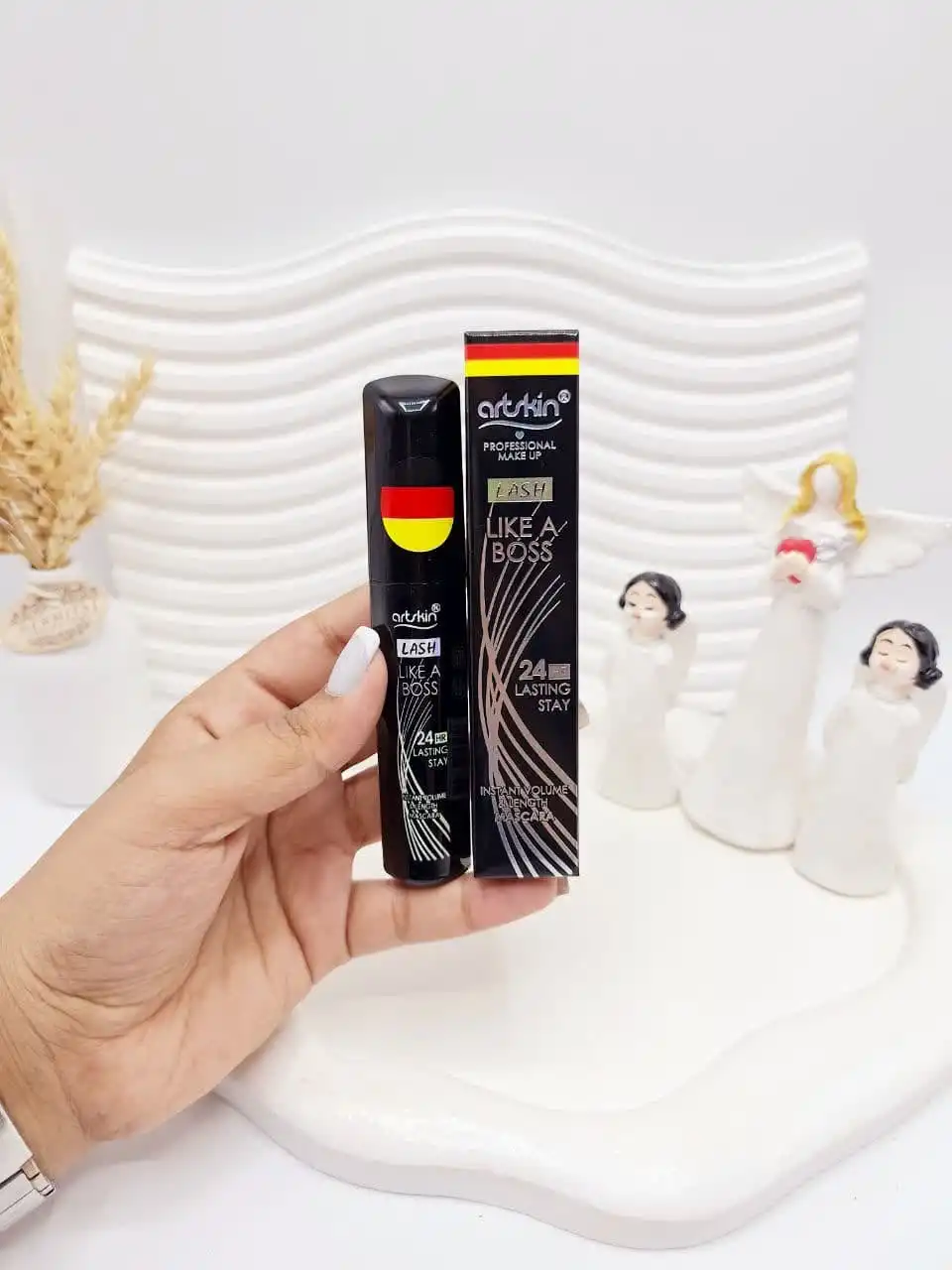 ریمل حجم دهنده و خرده مژه دار برند آرت اسکین کد 974024