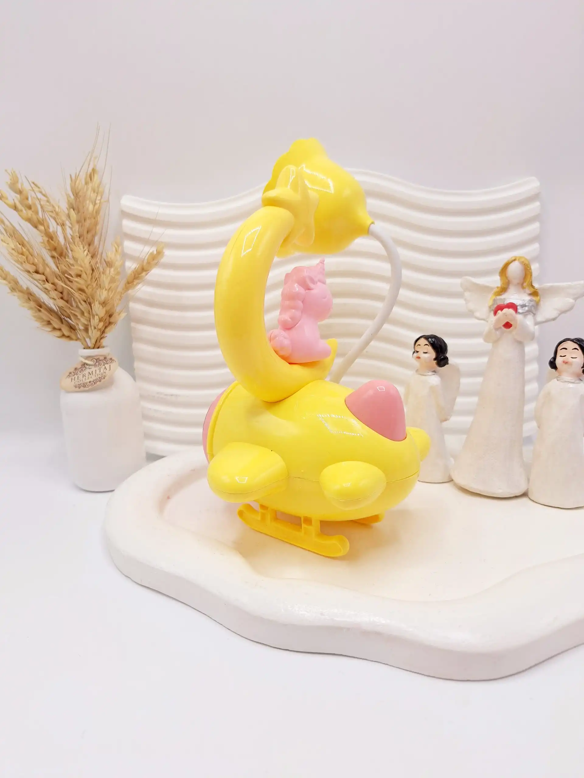 چراغ مطالعه فانتزی طرح هلیکوپتر و اسب تک شاخ کد HQ-12D-1