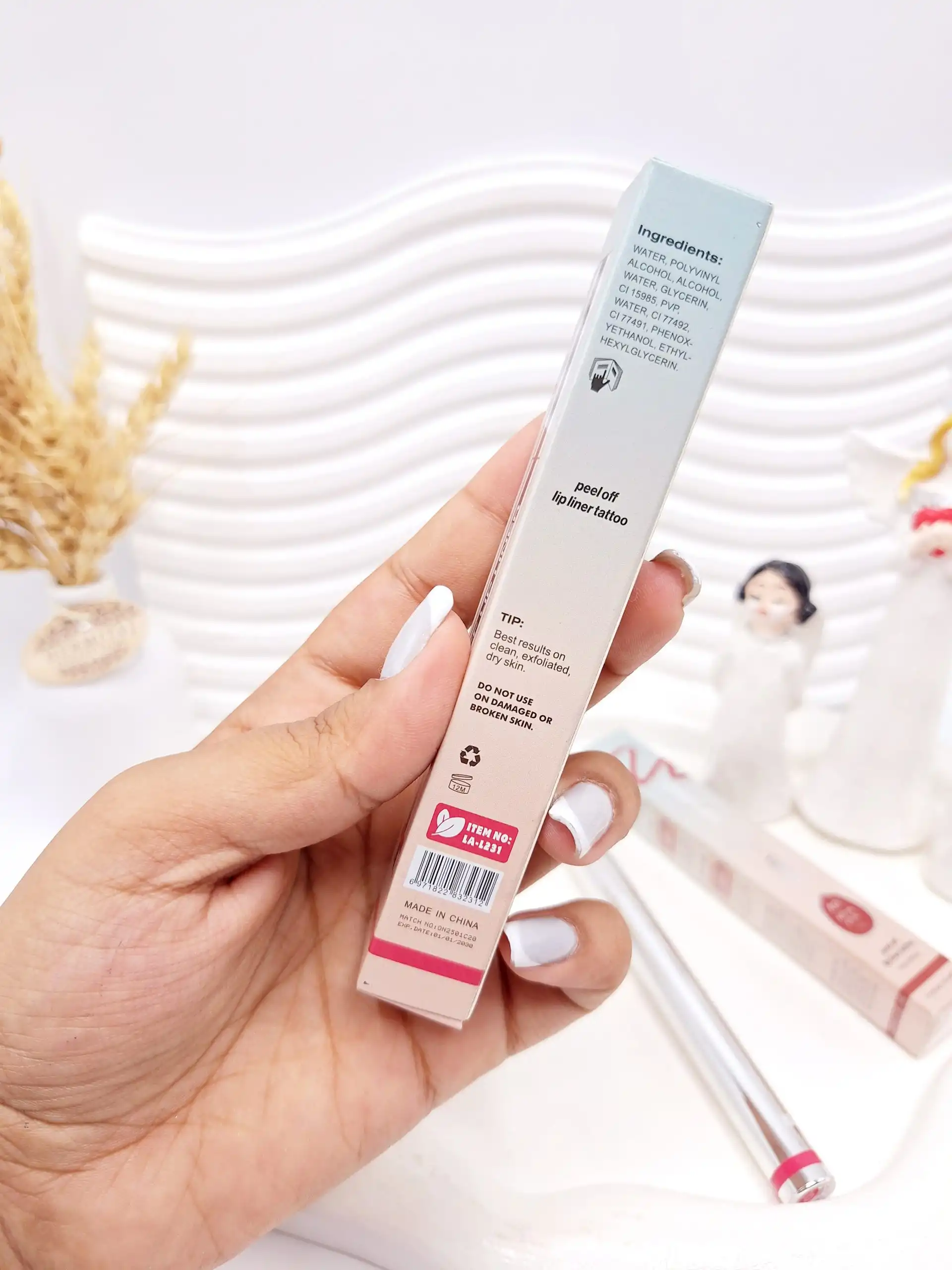 رژلب پیل آف ، خط لب پیلافی اولیبولا OLIBOLLA کد 2312