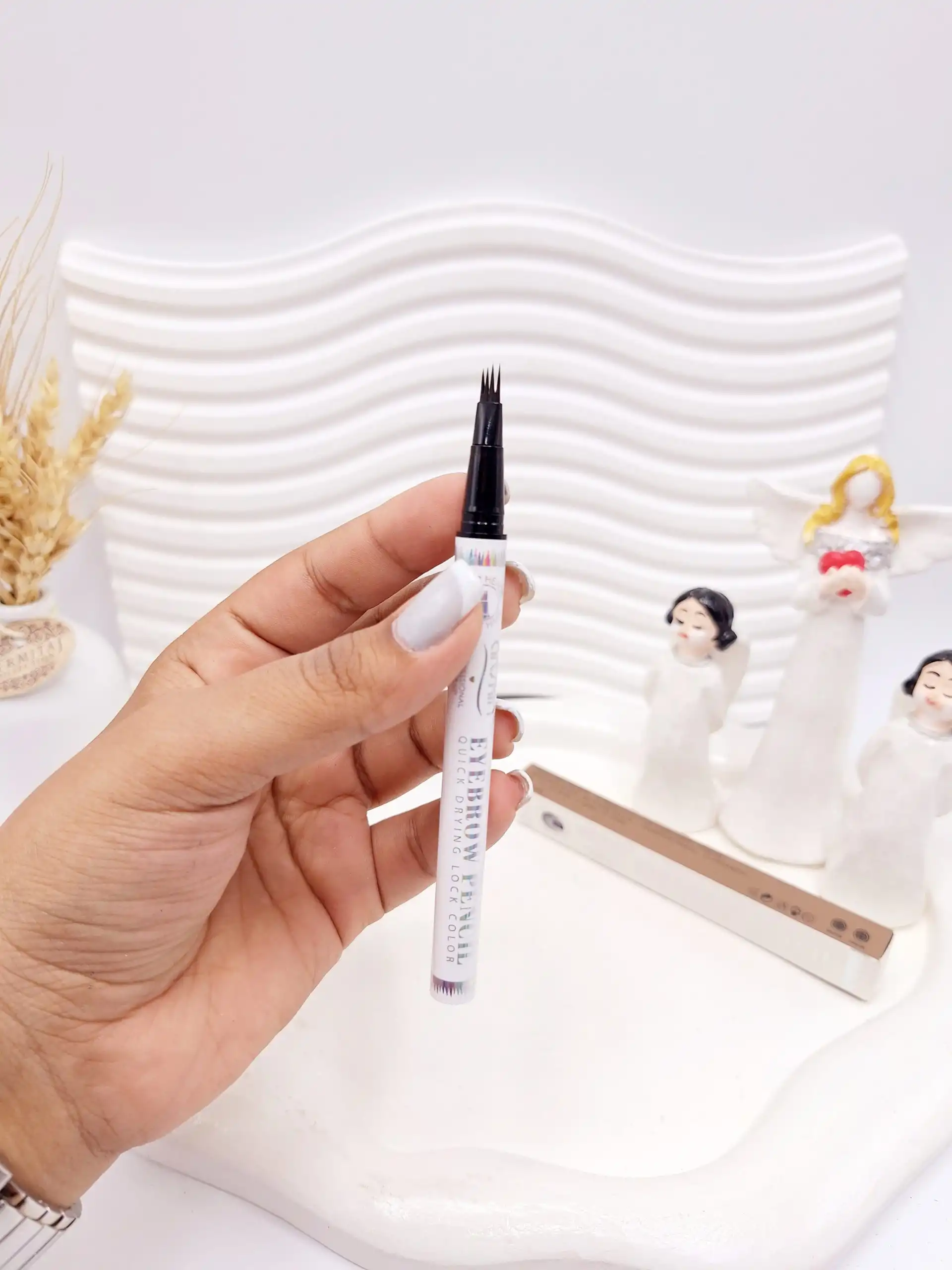 هاشور ابرو 4 خطه ضد آب و ضد حساسیت آرت اسکین کد 979013