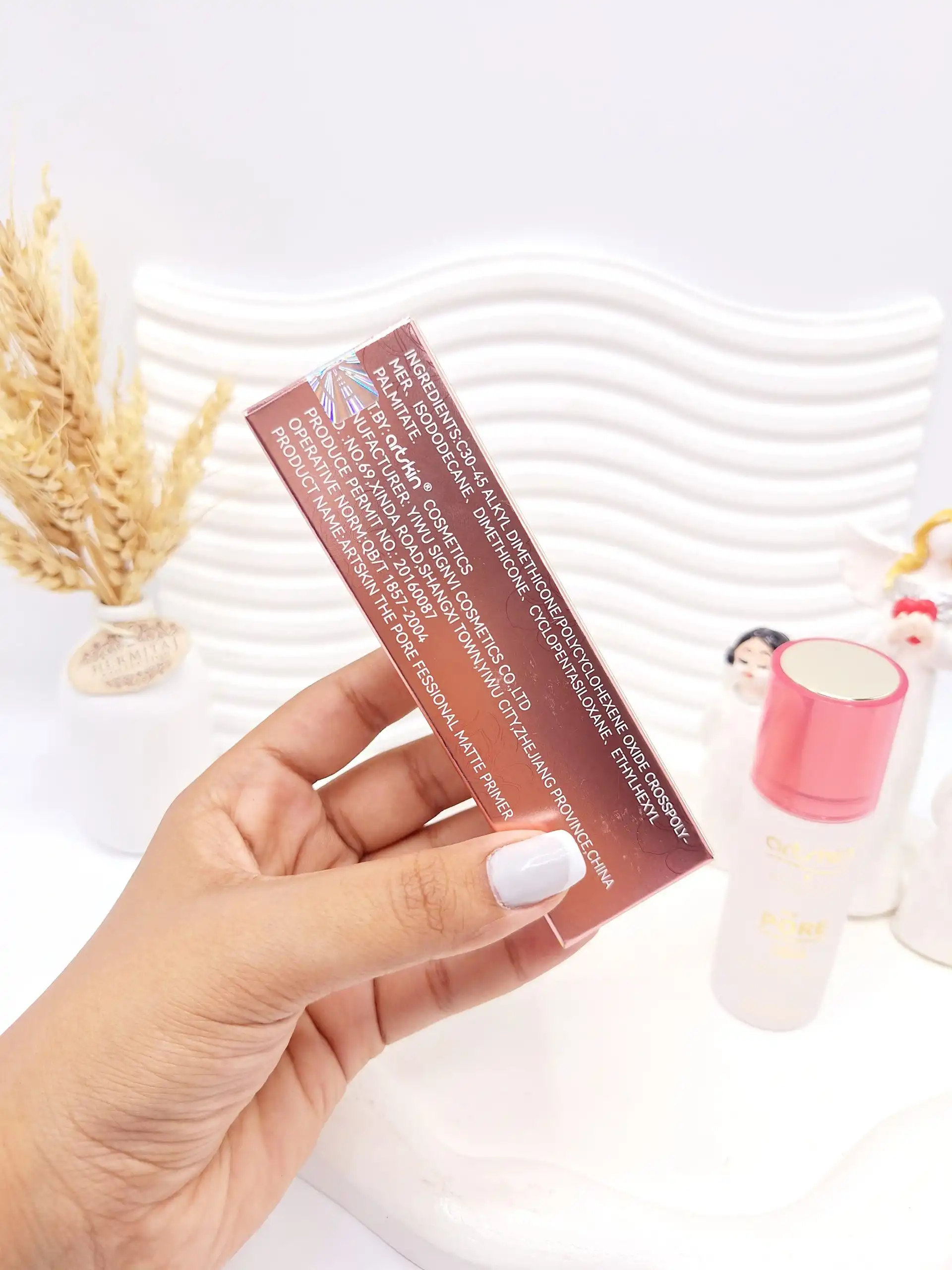 پرایمر بستن منافذ و مرطوب کننده و آبرسان برند آرت اسکین کد 973111