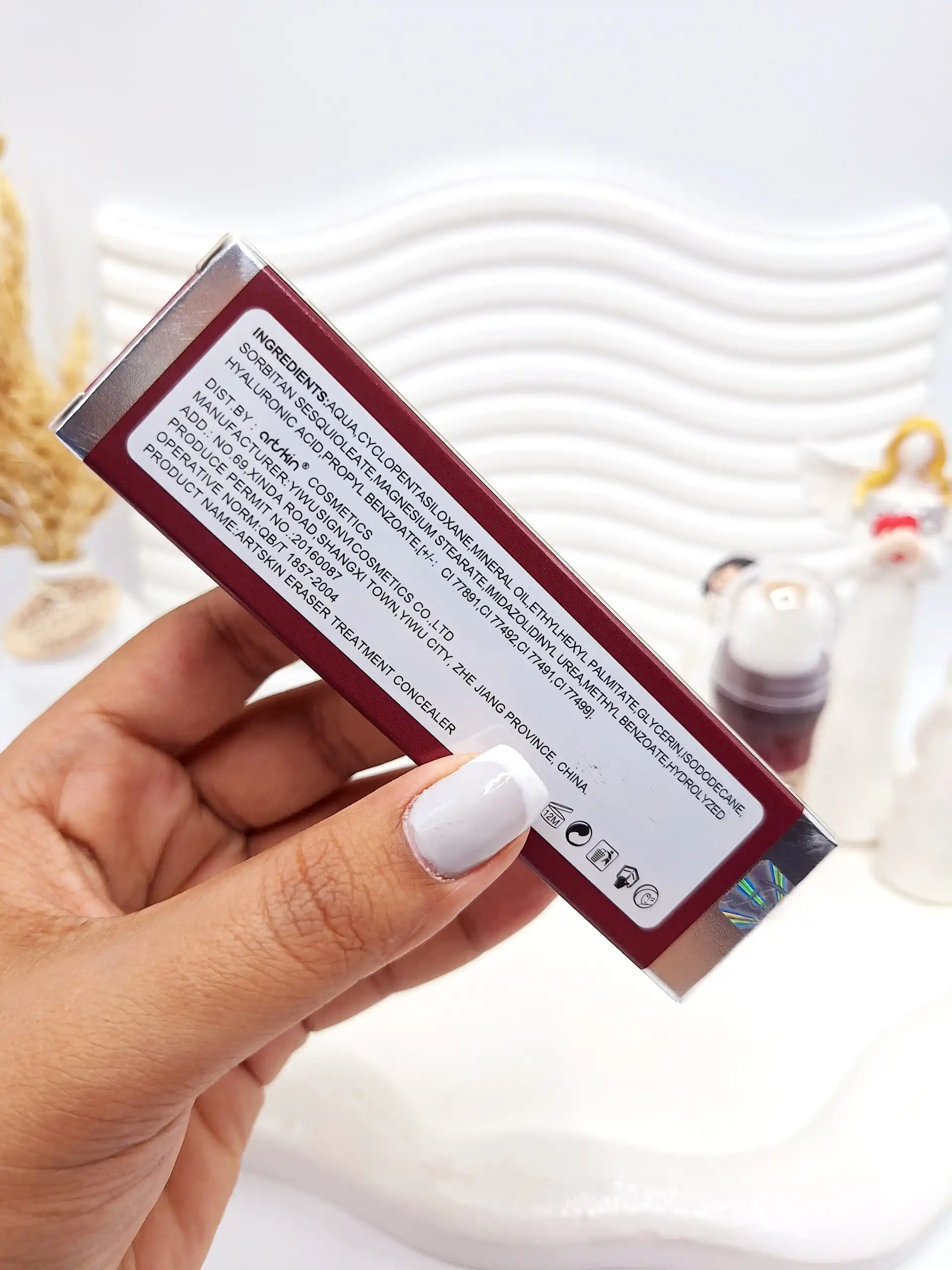 کانسیلر و کرم پودر پد دار 2 کاره آرت اسکین کد 973169