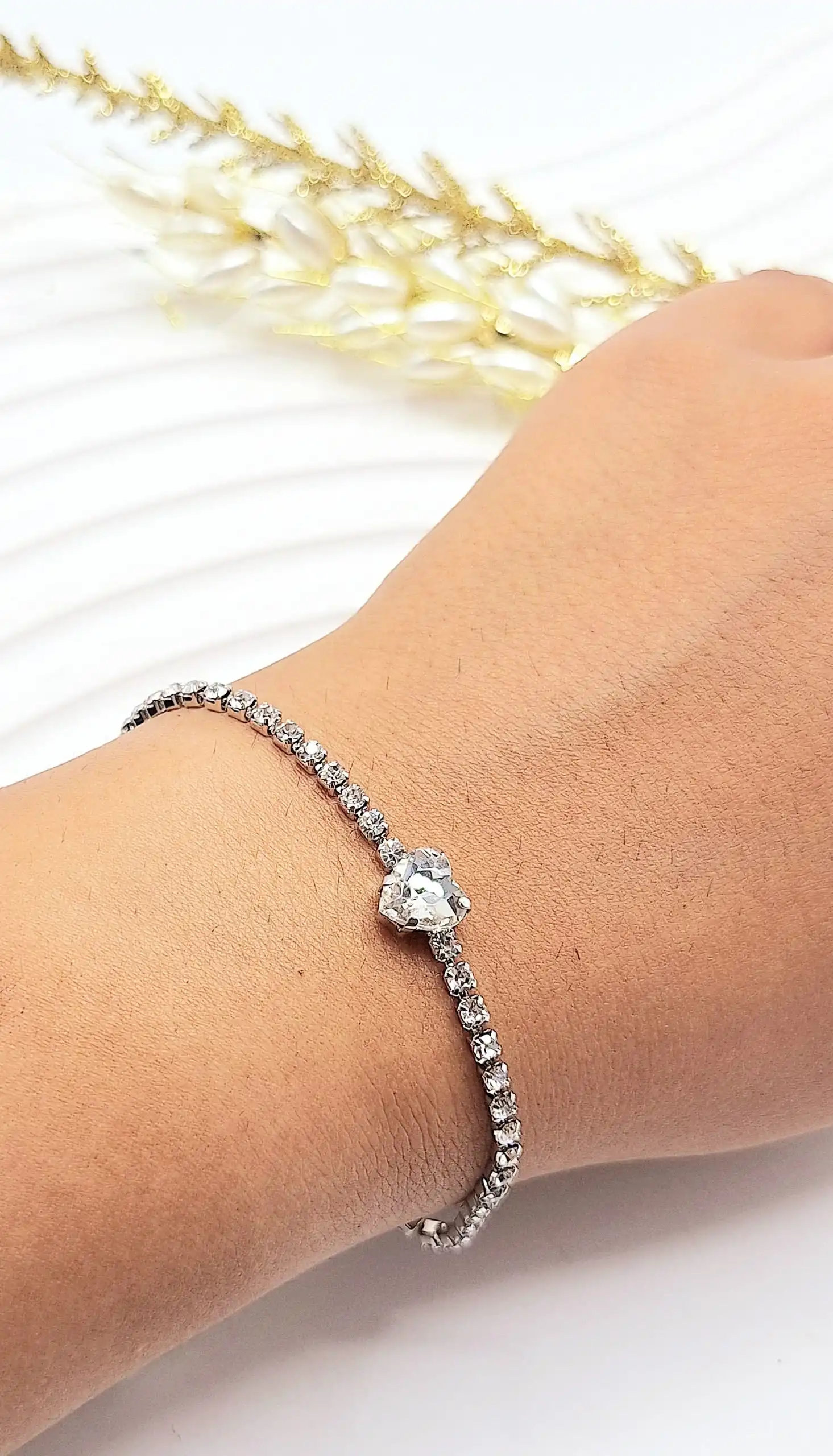 دستبند جواهری قلب نقره ای فول نگین استیل