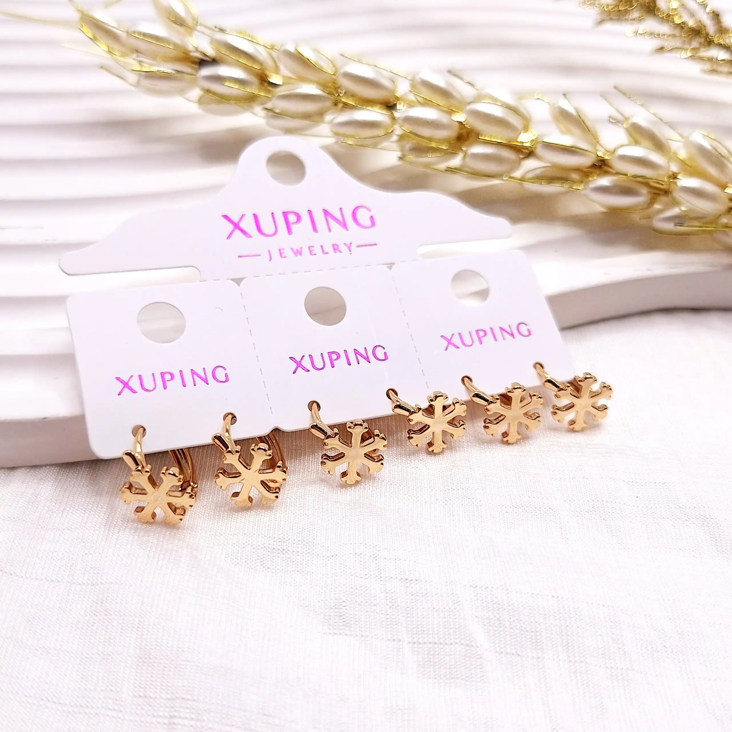 گوشواره ژوپینگ طرح دونه برف