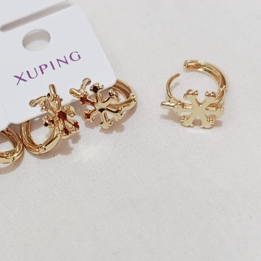 گوشواره ژوپینگ طرح دونه برف