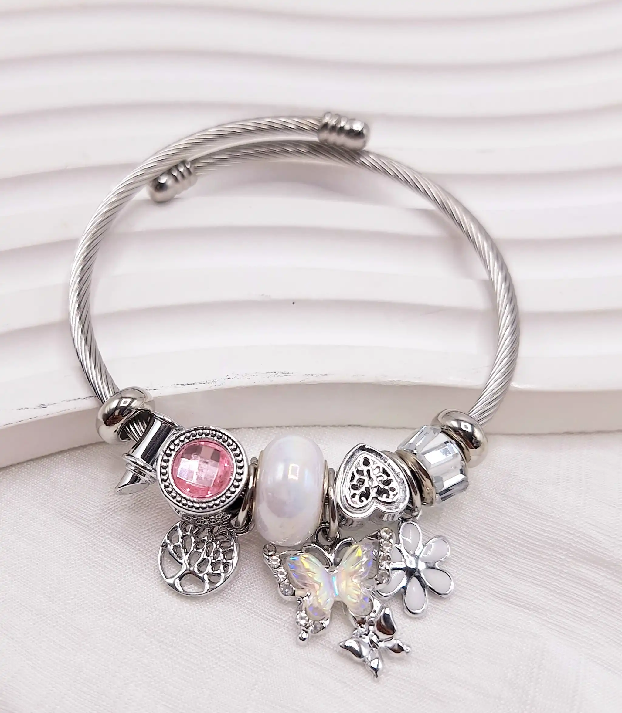 دستبند پرطرفدار بنگل پاندورا