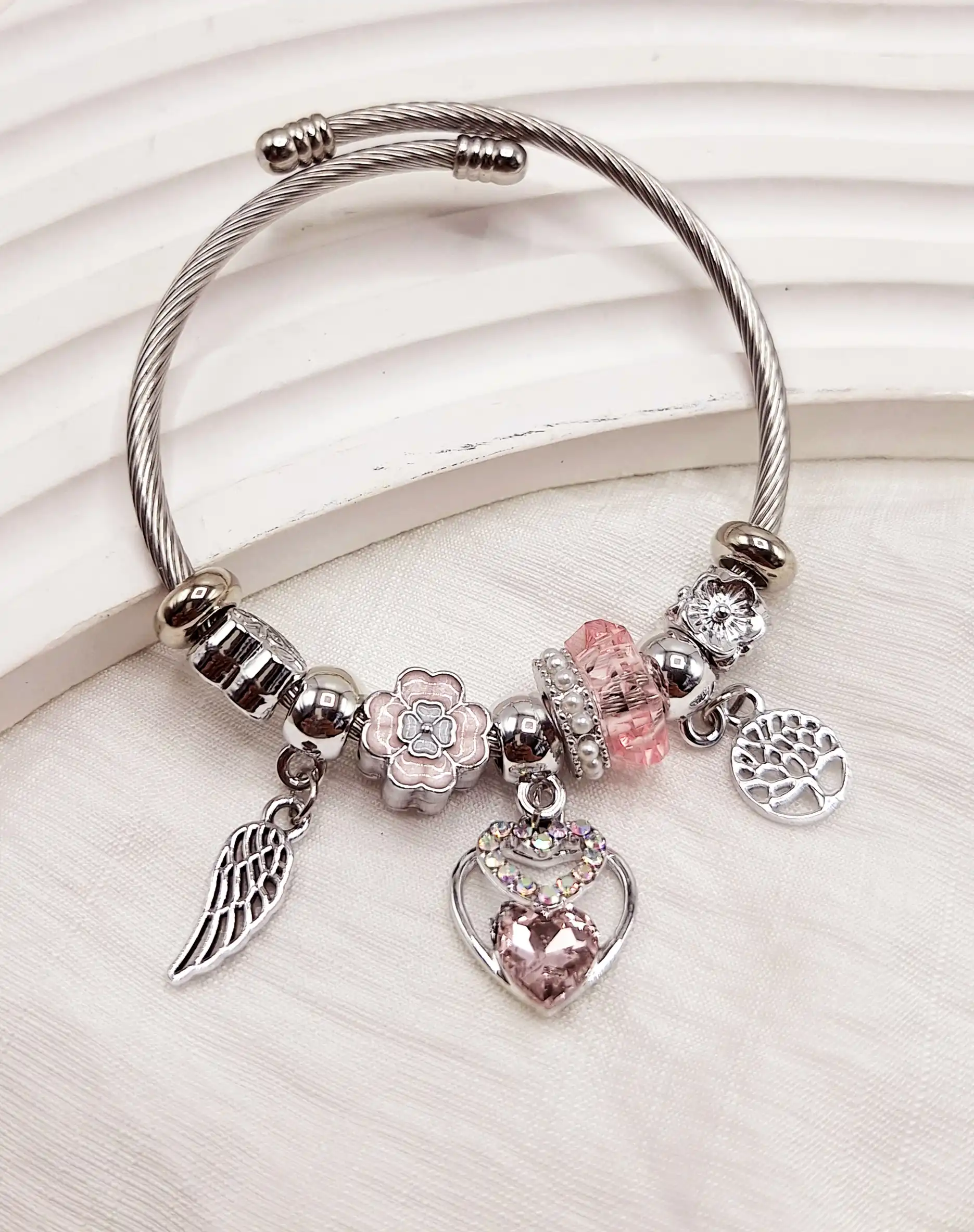 دستبند پرطرفدار بنگل پاندورا