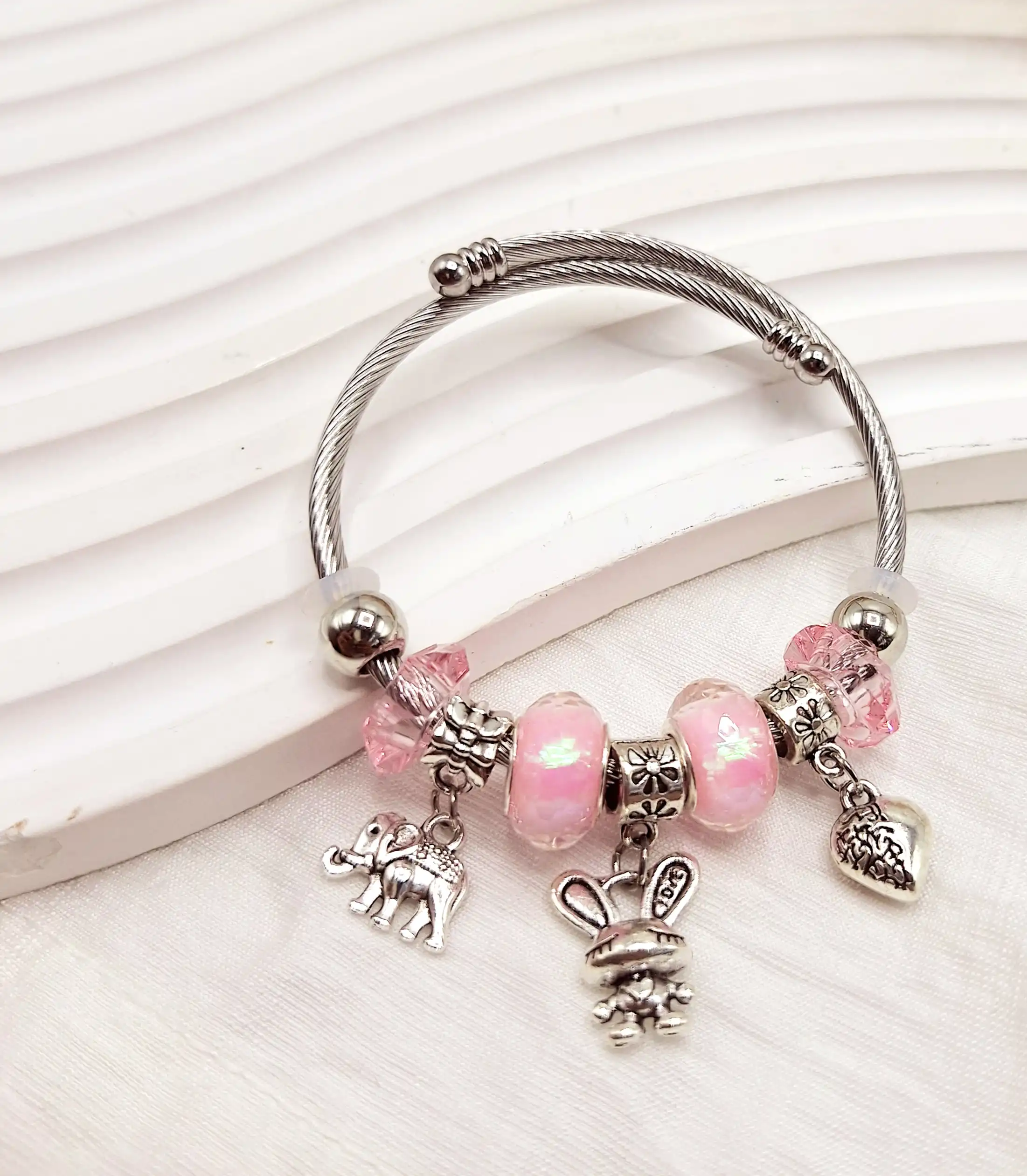 دستبند پرطرفدار بنگل پاندورا